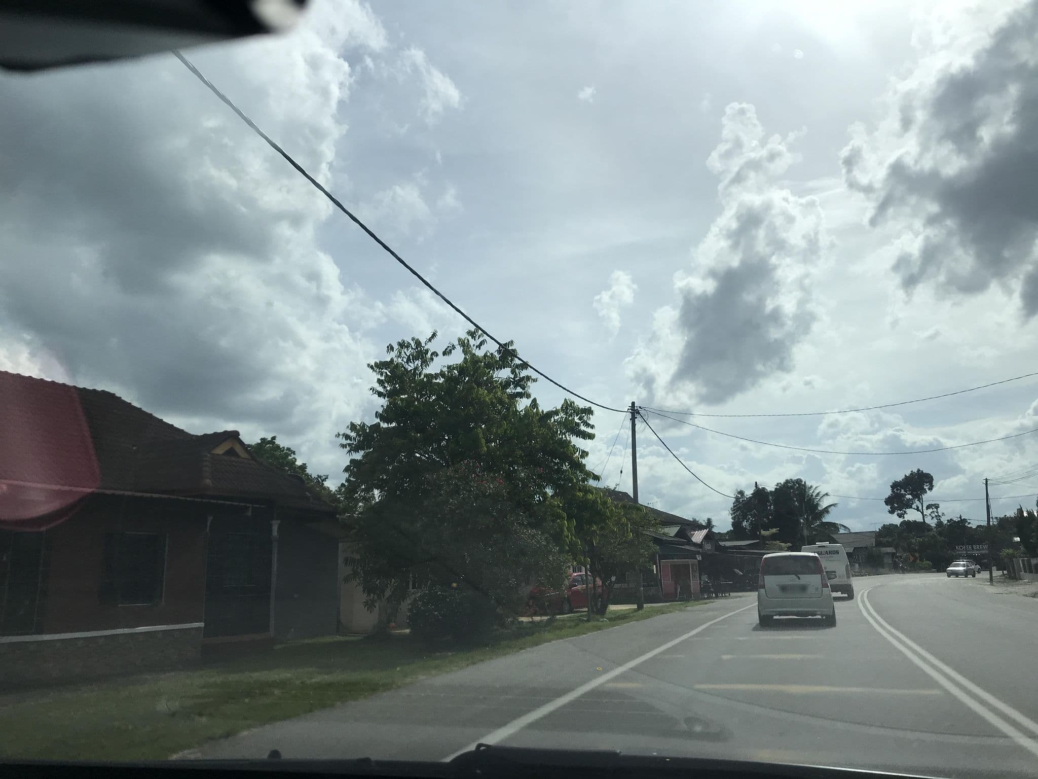 Street view near Jumie Guest House, Kampung Wakaf Sku — © Jeddy (CC BY-SA · Mapillary)