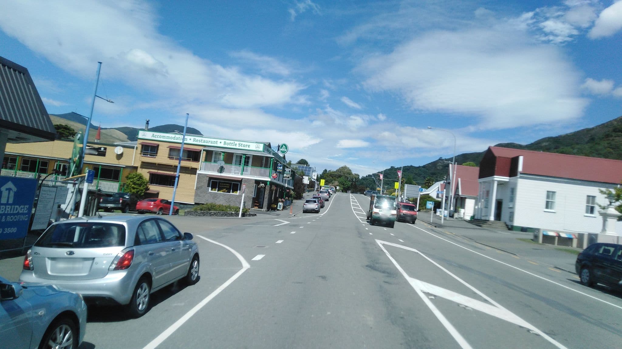 Street view near Anakiwa Lodge, Picton — © 1111 (CC BY-SA · Mapillary)