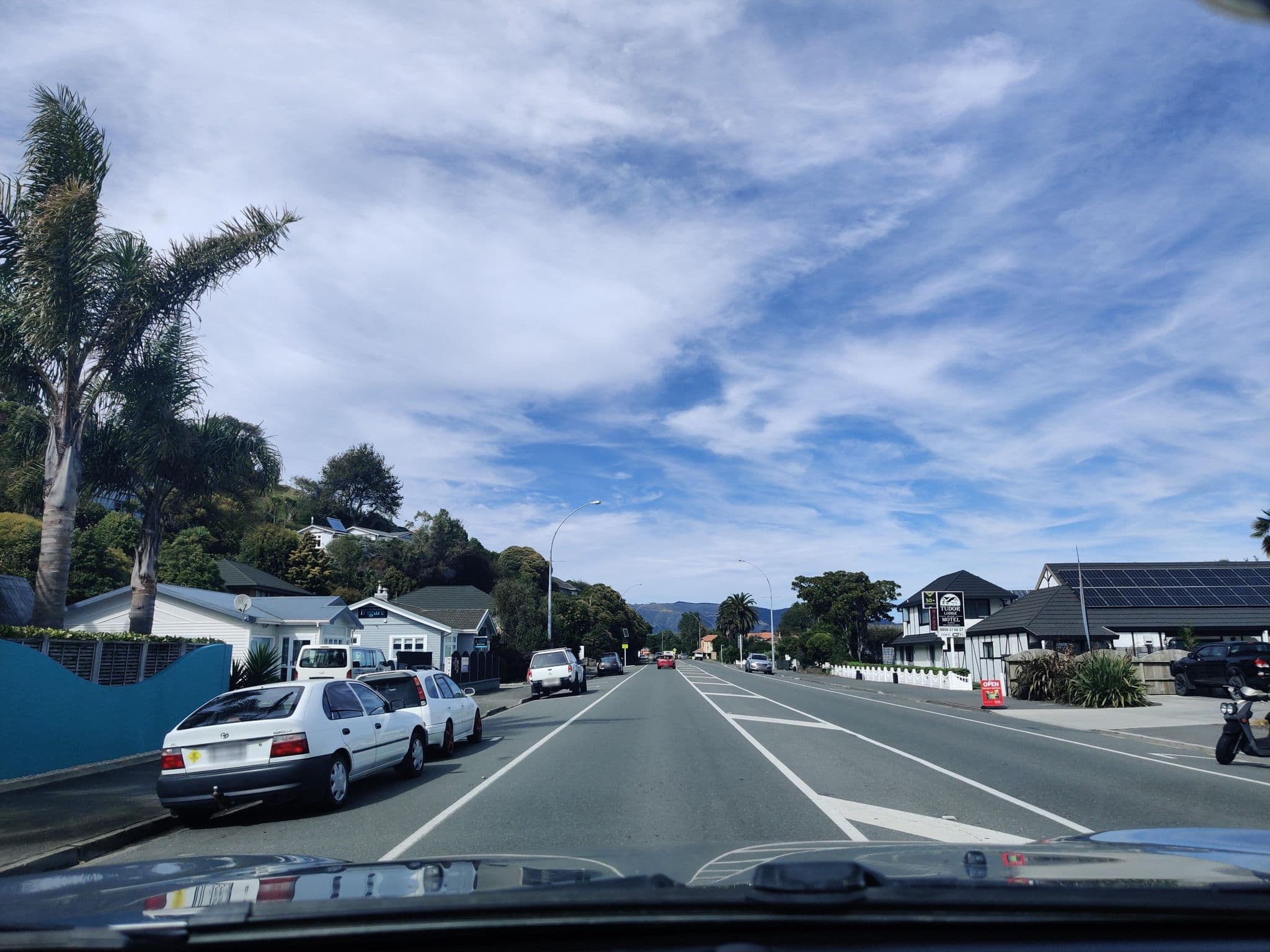 Street view near Beaches Motor Inn, Tahunanui — © elphix (CC BY-SA · Mapillary)