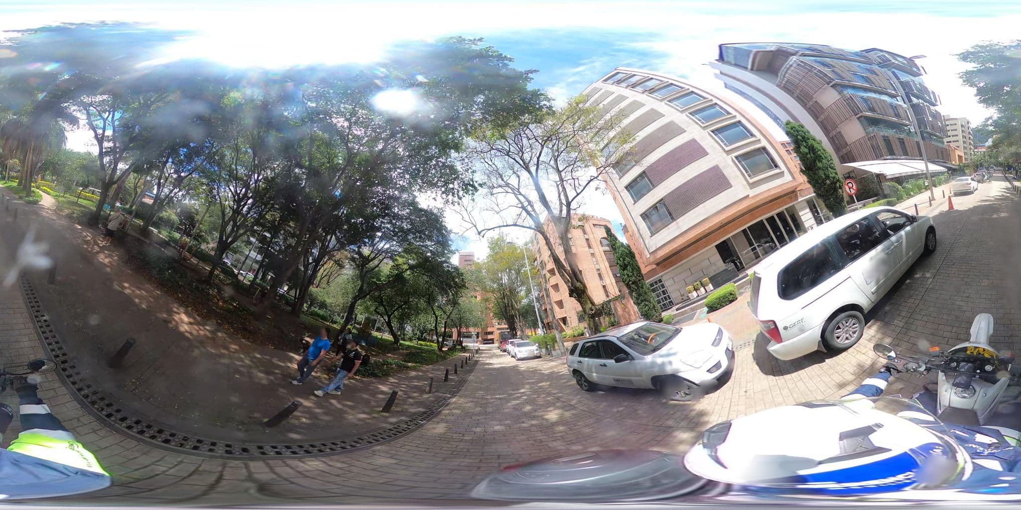 Street view near Cabrera Imperial, Barrio San Luis