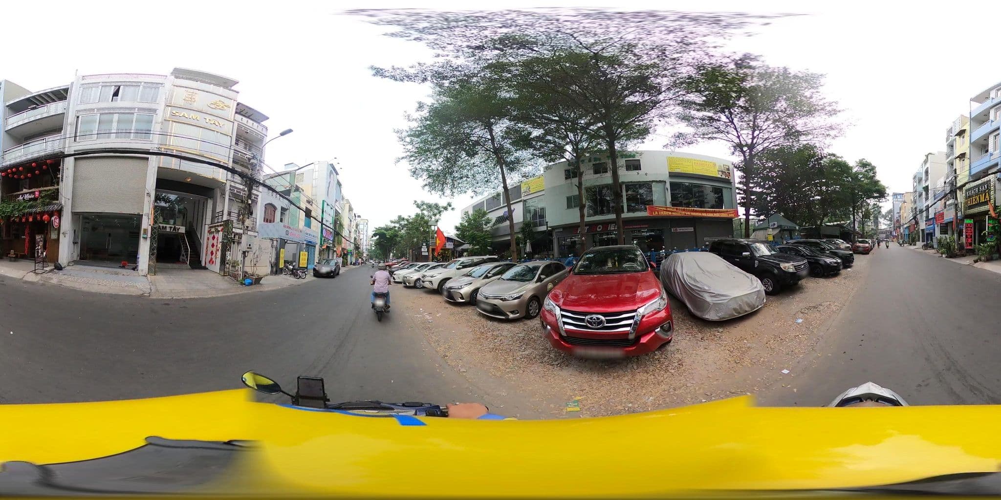 Street view near Thiên Mã Hotel, Quận Mười — © bemaps3_sg (CC BY-SA · Mapillary)