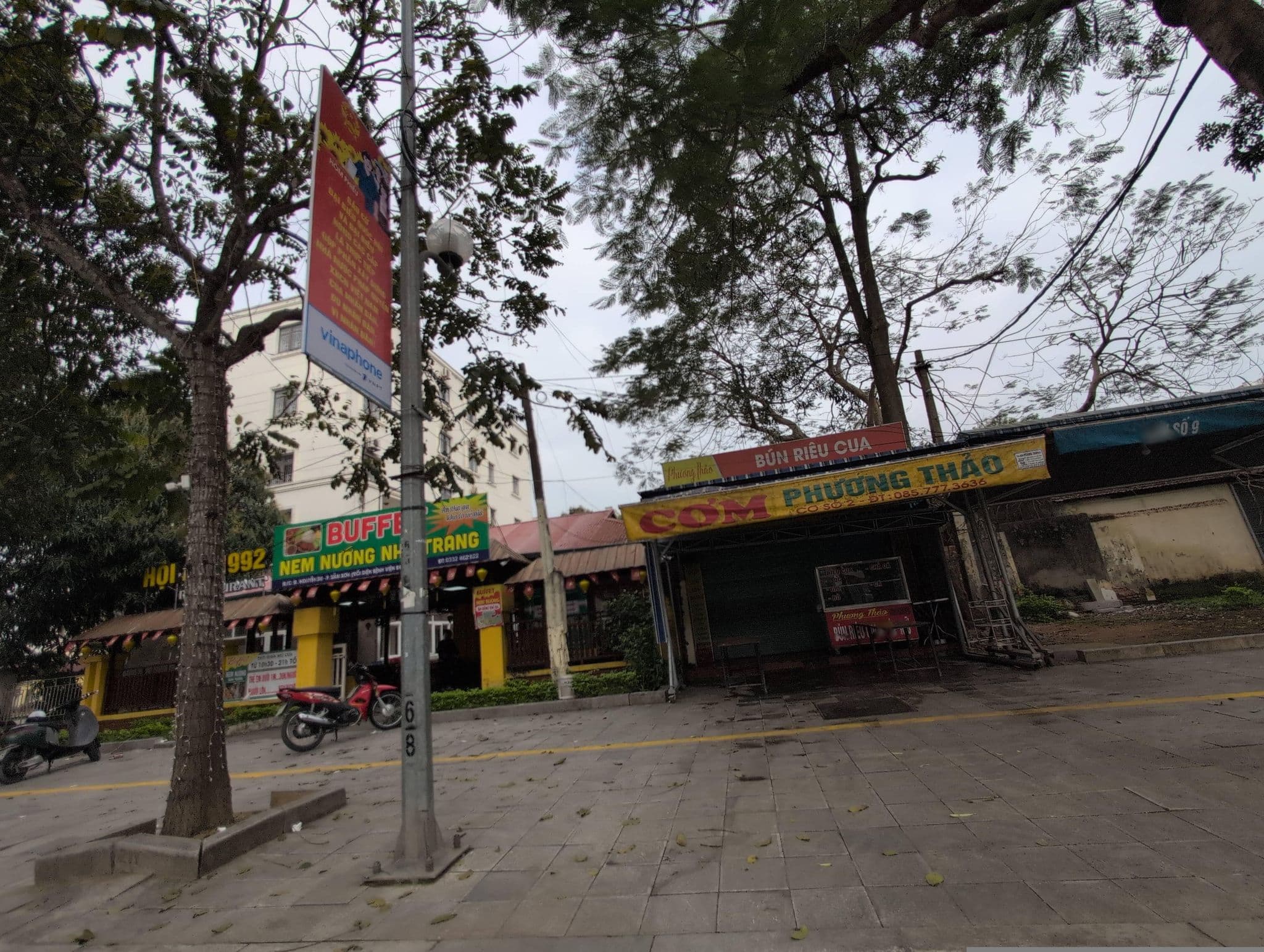 Street view near chán chẳng buồn nói, Sầm Sơn — © JeushsUUZhenw (CC BY-SA · Mapillary)