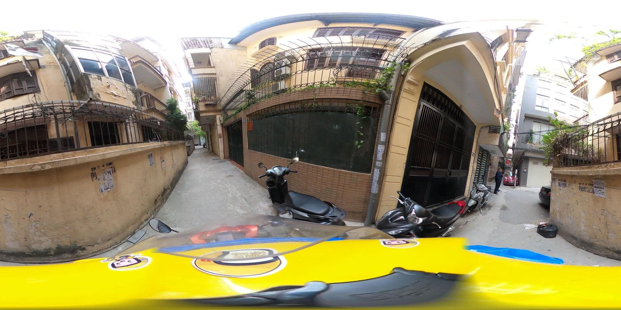Street view near Nhà Nghỉ Phương Thảo, Đống Đa — © bemaps2_hn (CC BY-SA · Mapillary)