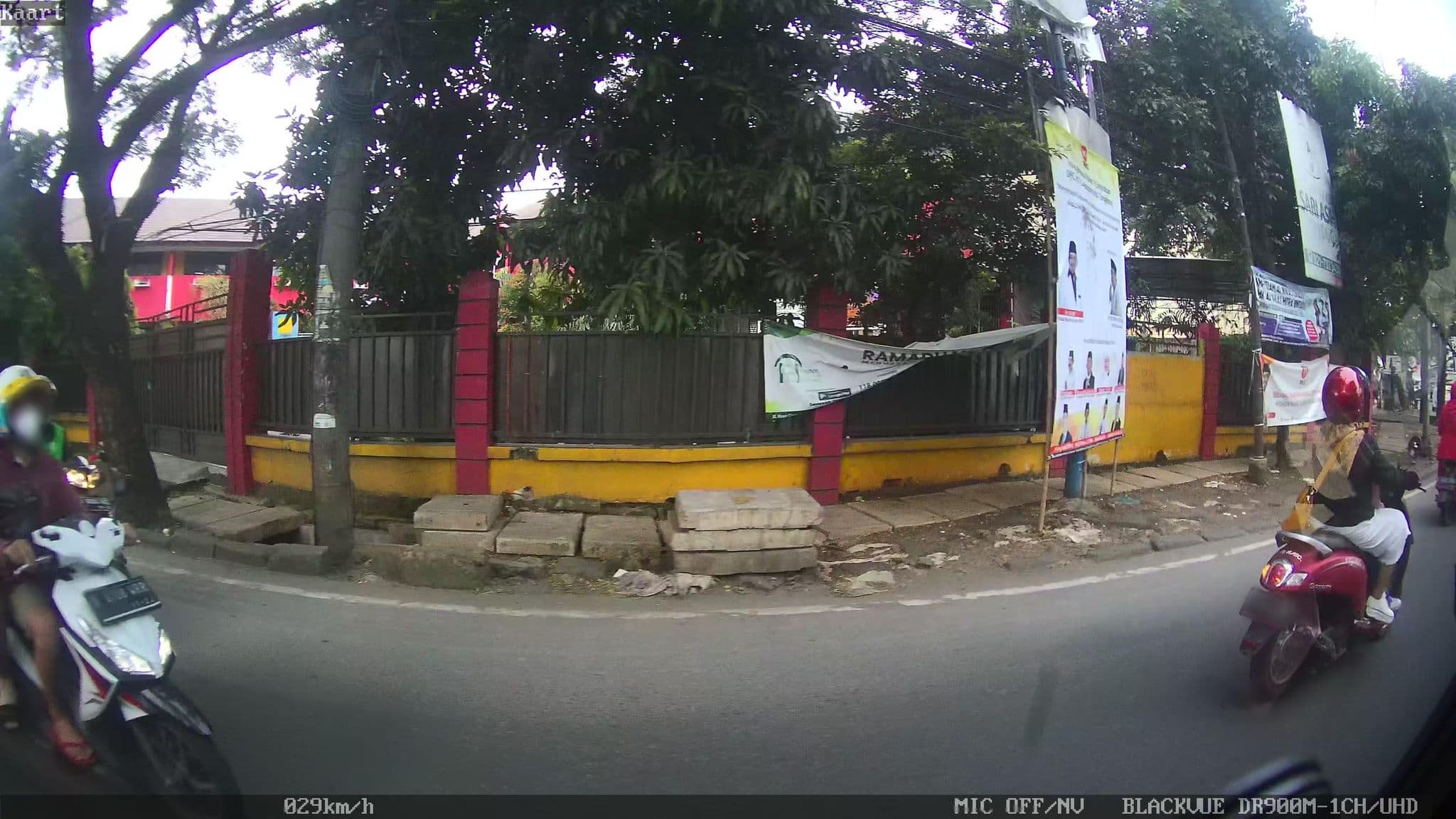Street view near achylz room, Ciputat — © kaart_1 (CC BY-SA · Mapillary)