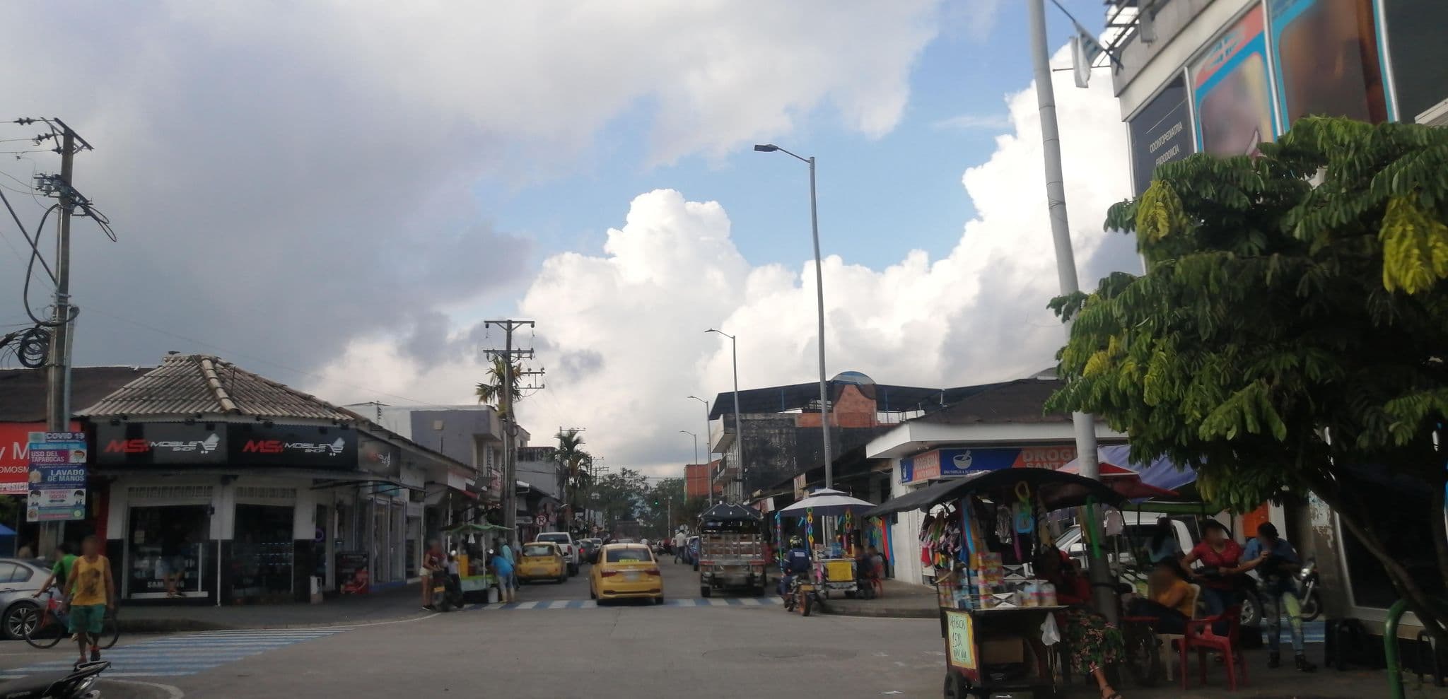 Street view near Hotel Acapulco, Acacías — © Kaart_Local (CC BY-SA · Mapillary)