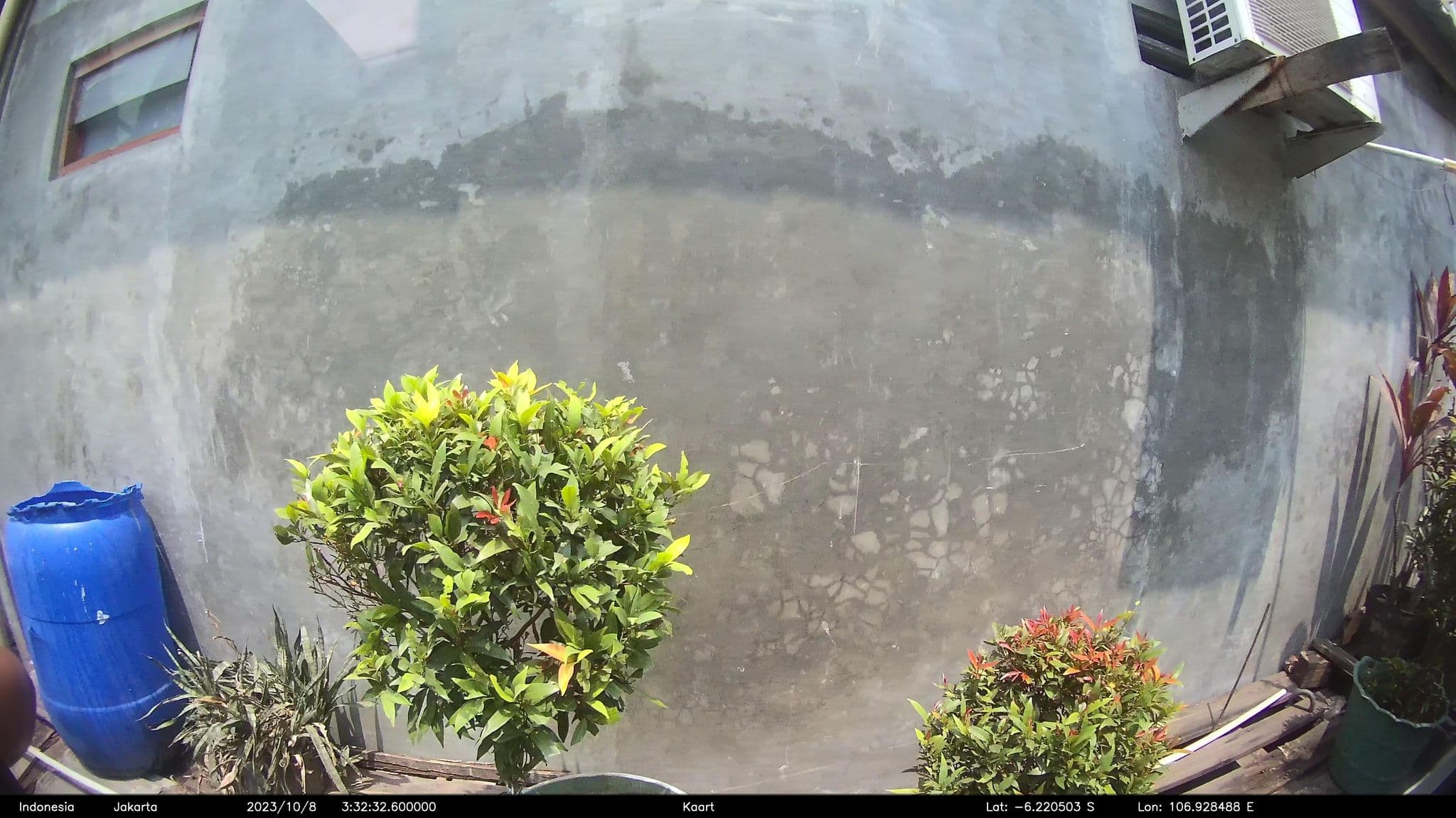 Street view near The Trans Luxury Hotel, Utan — © kaart_2 (CC BY-SA · Mapillary)