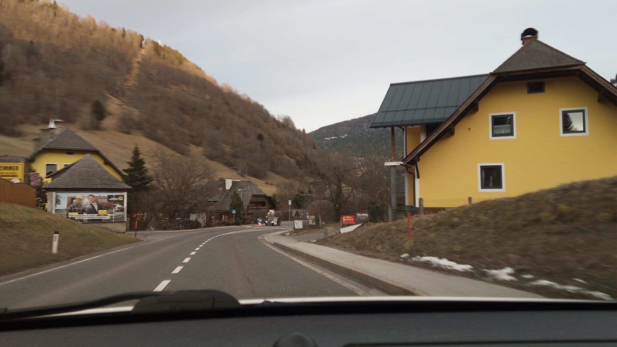 Street view near Pension Moser, Tamsweg — © samat (CC BY-SA · Mapillary)