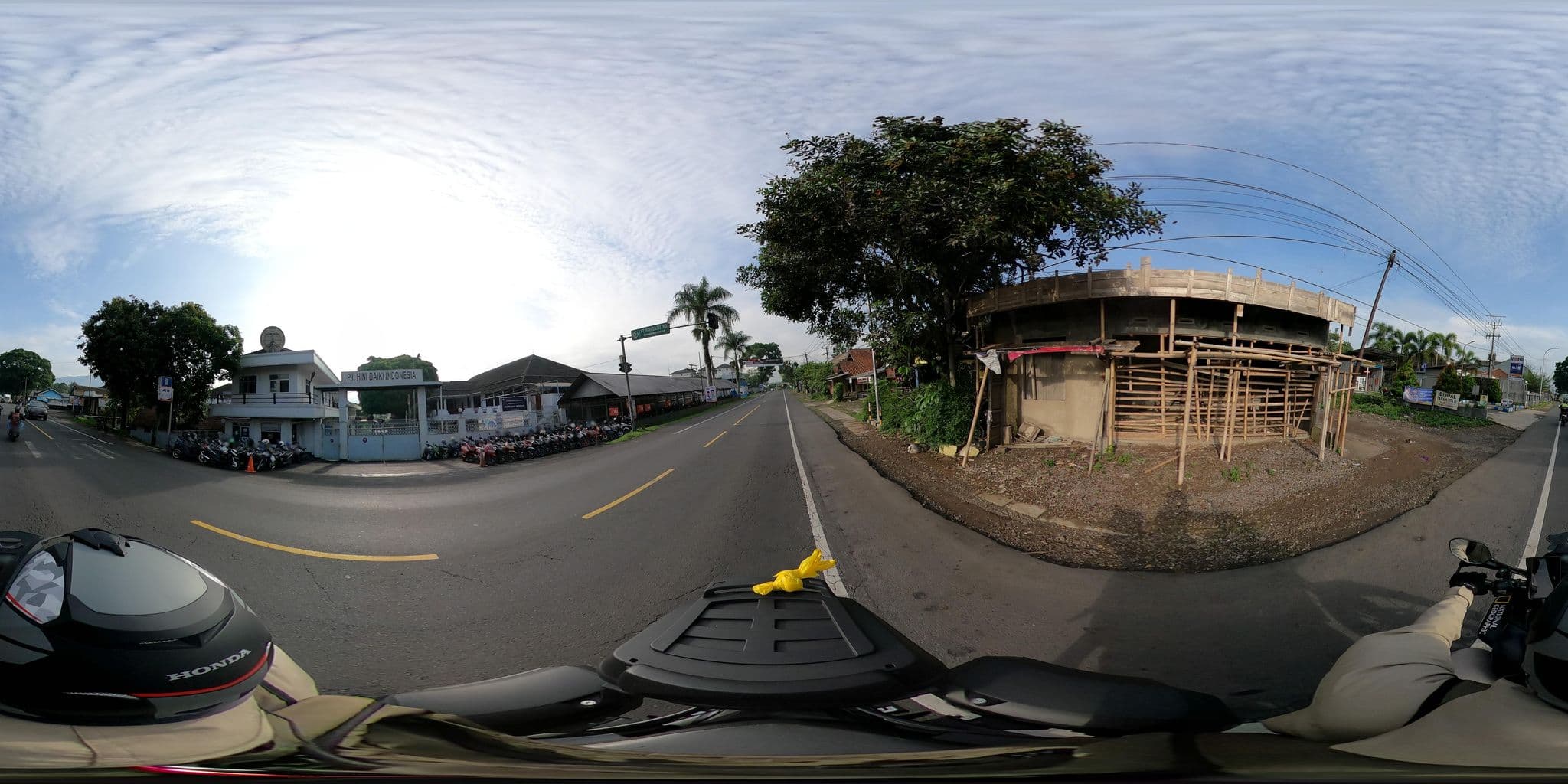 Street view near Hotel Maribaya Indah, Rajapolah — © Kaart_Local (CC BY-SA · Mapillary)