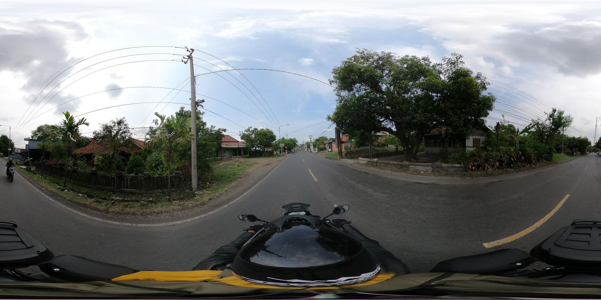 Street view near Hotel Karlita, Majalengka — © Kaart_Local (CC BY-SA · Mapillary)