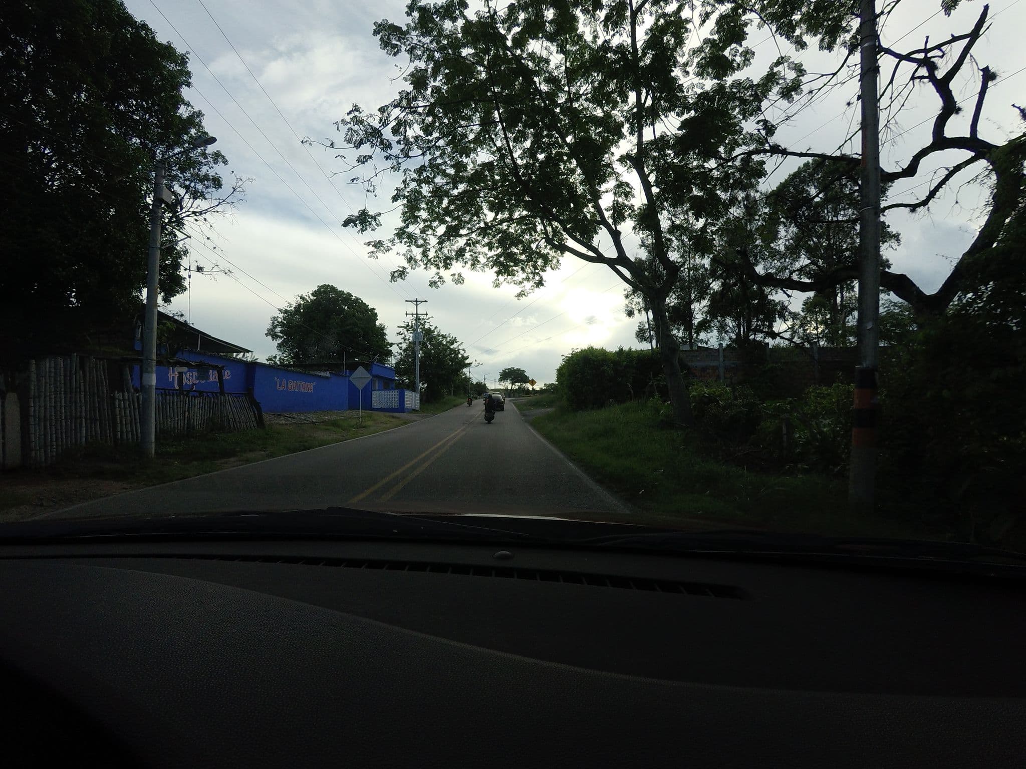 Street view near La gaitana, Garzón — © angoca (CC BY-SA · Mapillary)