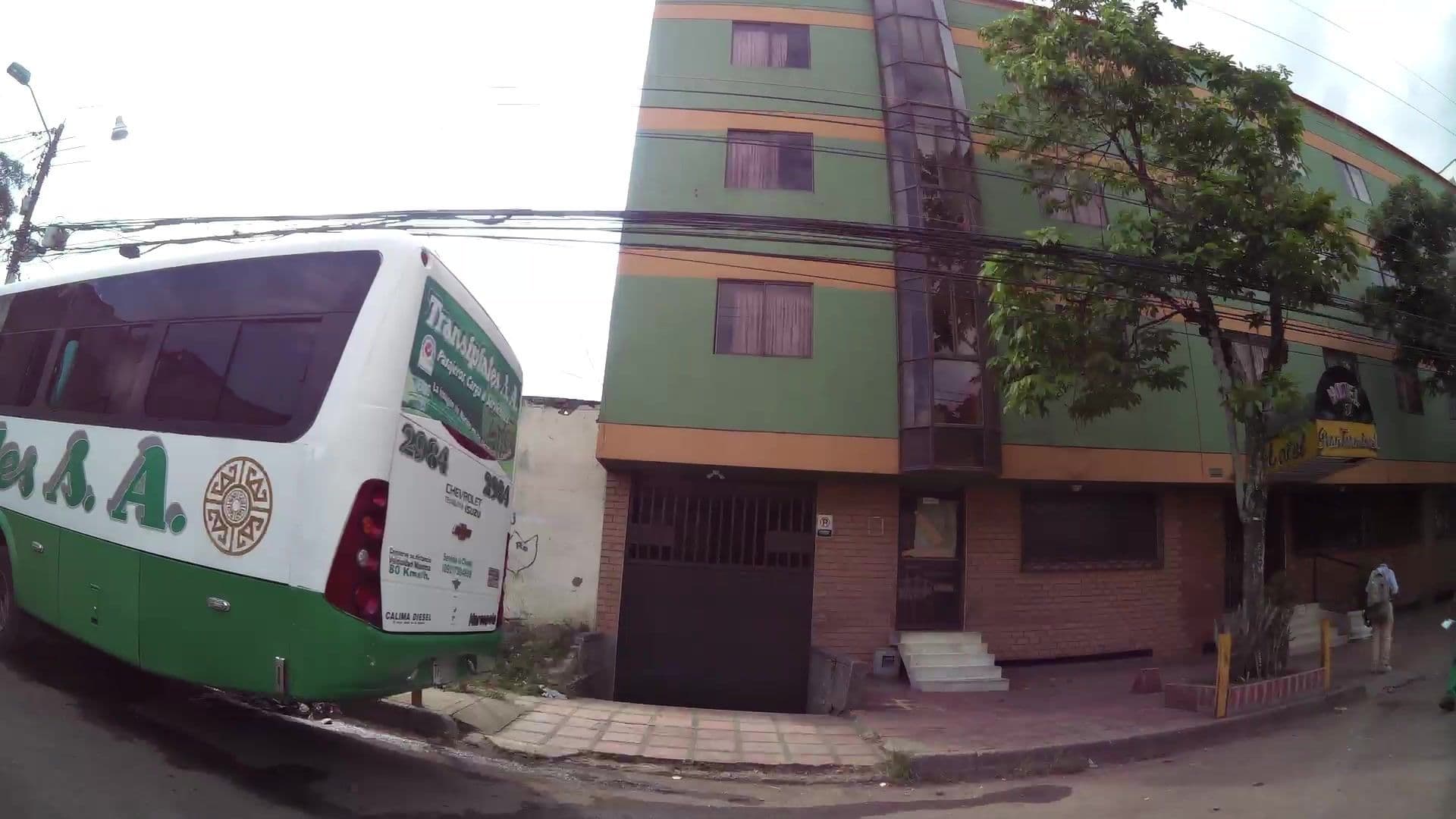 Street view near Hotel Juan Terminal, Cali