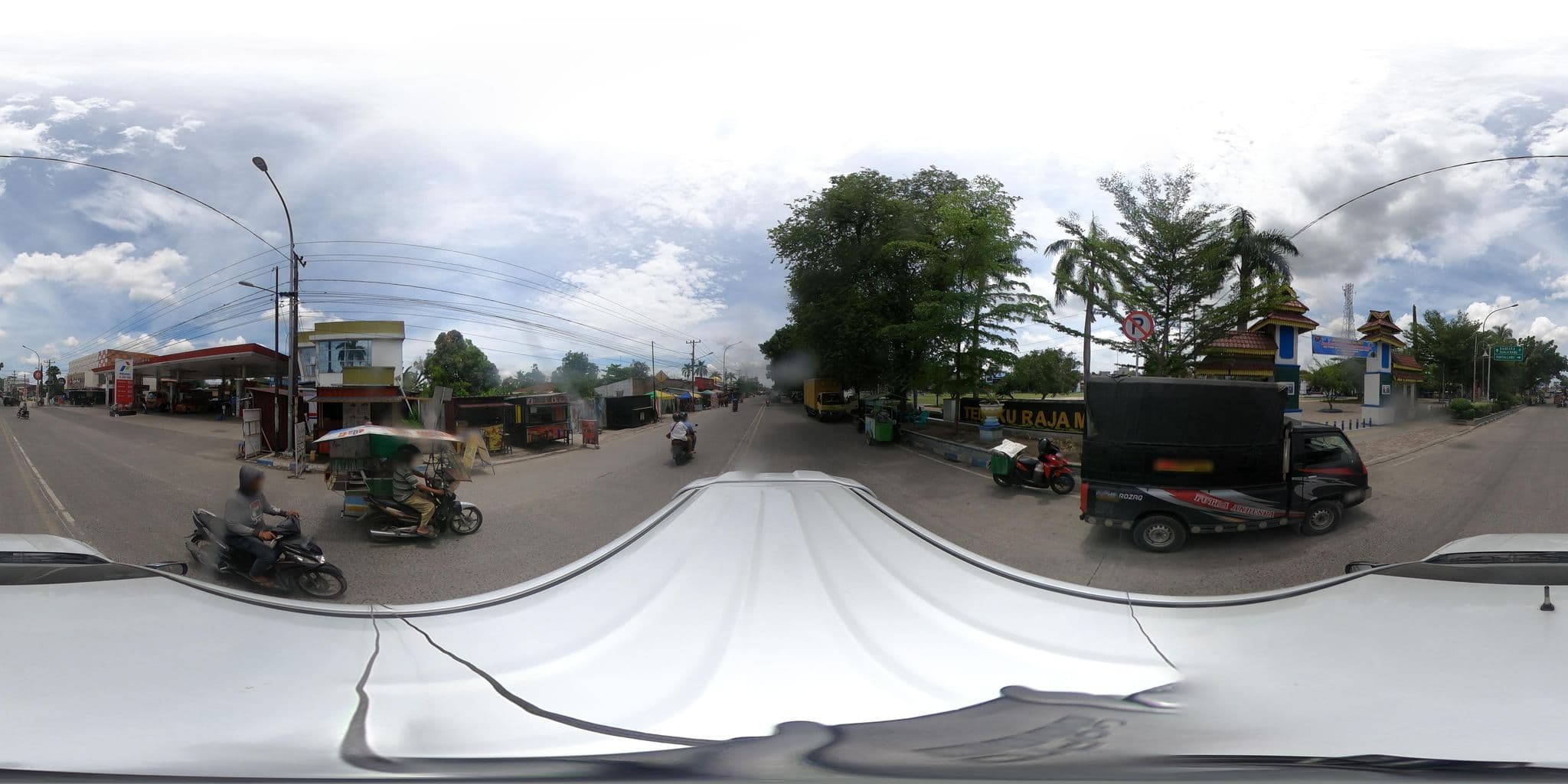 Street view near Theme Park/Resort Hotel Pantai Cermin, Percut — © kaart_360 (CC BY-SA · Mapillary)