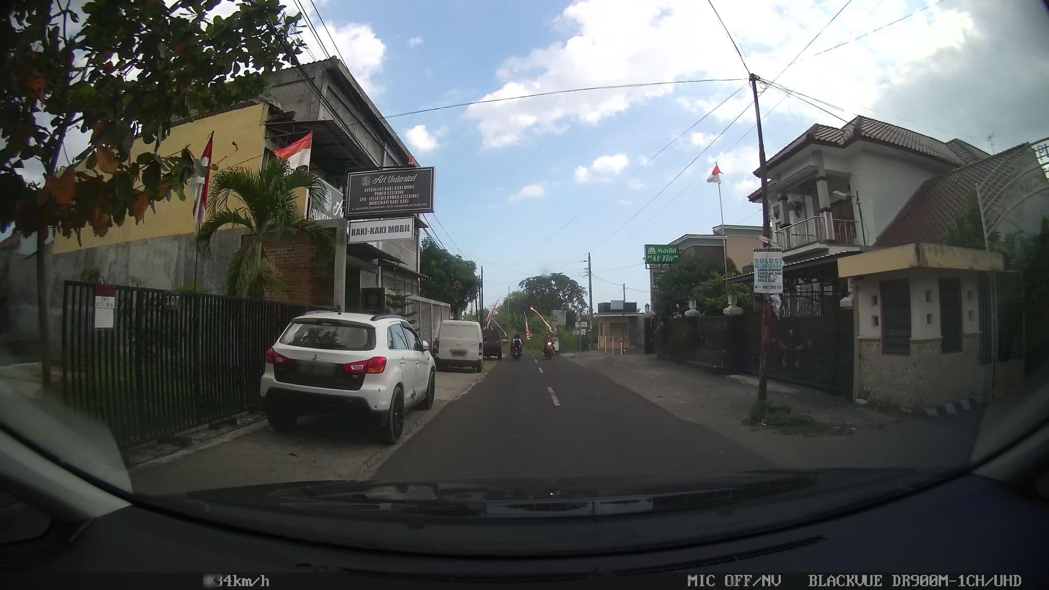 Street view near New Saphir hotel, Gamping Lor — © kaart_2 (CC BY-SA · Mapillary)