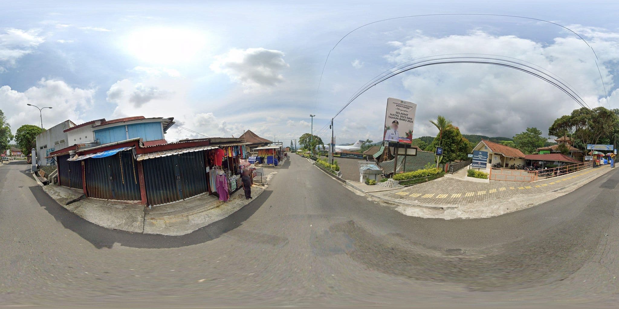 Street view near Ratna Puri Hotel Baturaden, Baturaden — © RoedySeriya77 (CC BY-SA · Mapillary)