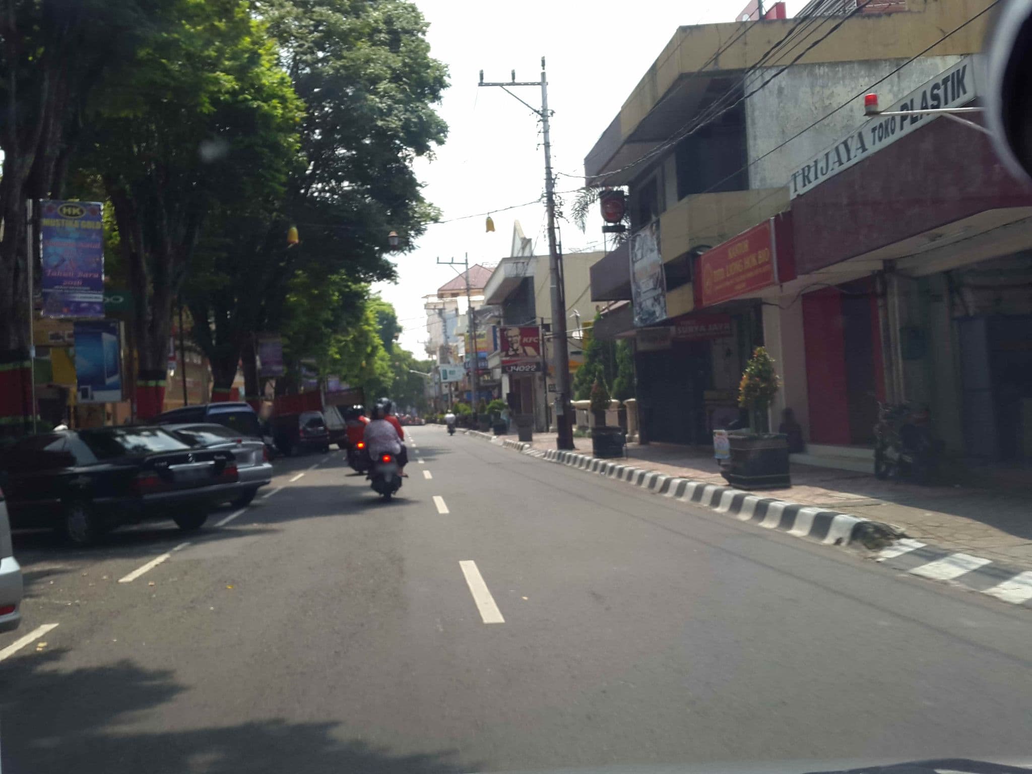 Street view near Hotel MUTIARA Magelang, Magelang — © roadroid (CC BY-SA · Mapillary)