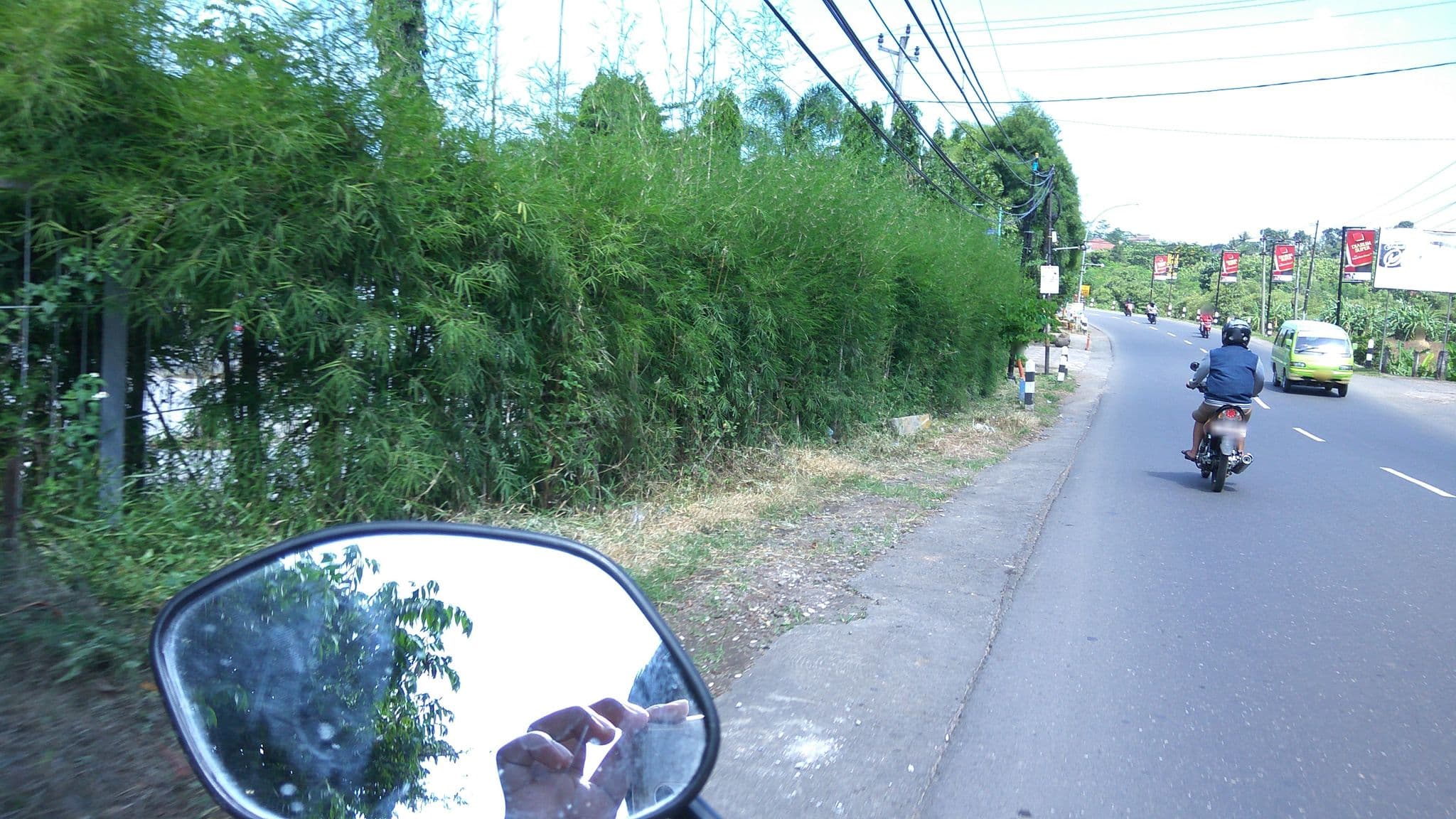 Street view near Balemong Resort, Ungaran — © arizalkawamuna (CC BY-SA · Mapillary)