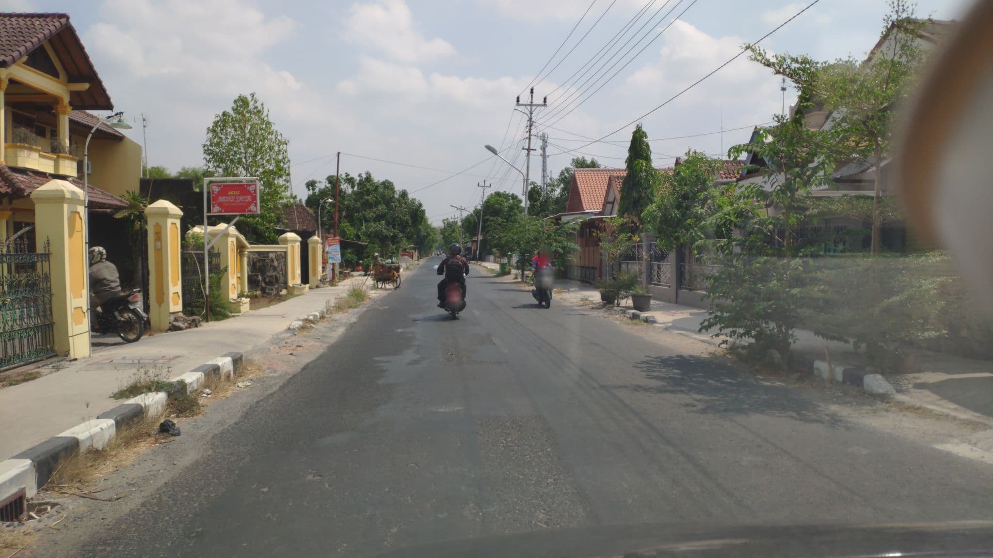 Street view near Adhi jaya hotel, Blora — © roadroid (CC BY-SA · Mapillary)