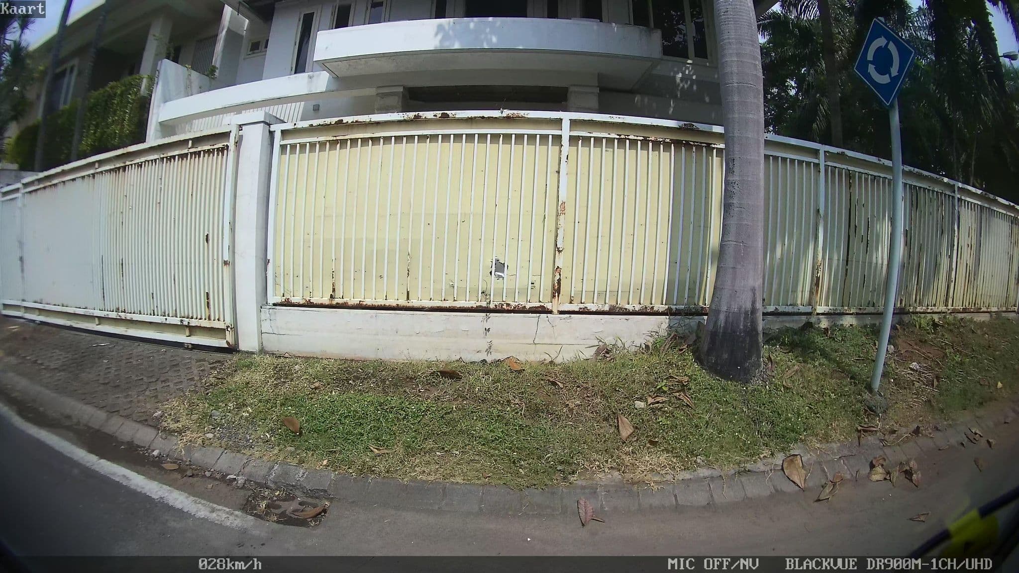 Street view near Hotel Citraland 'Stupidity', Driyorejo — © kaart_2 (CC BY-SA · Mapillary)
