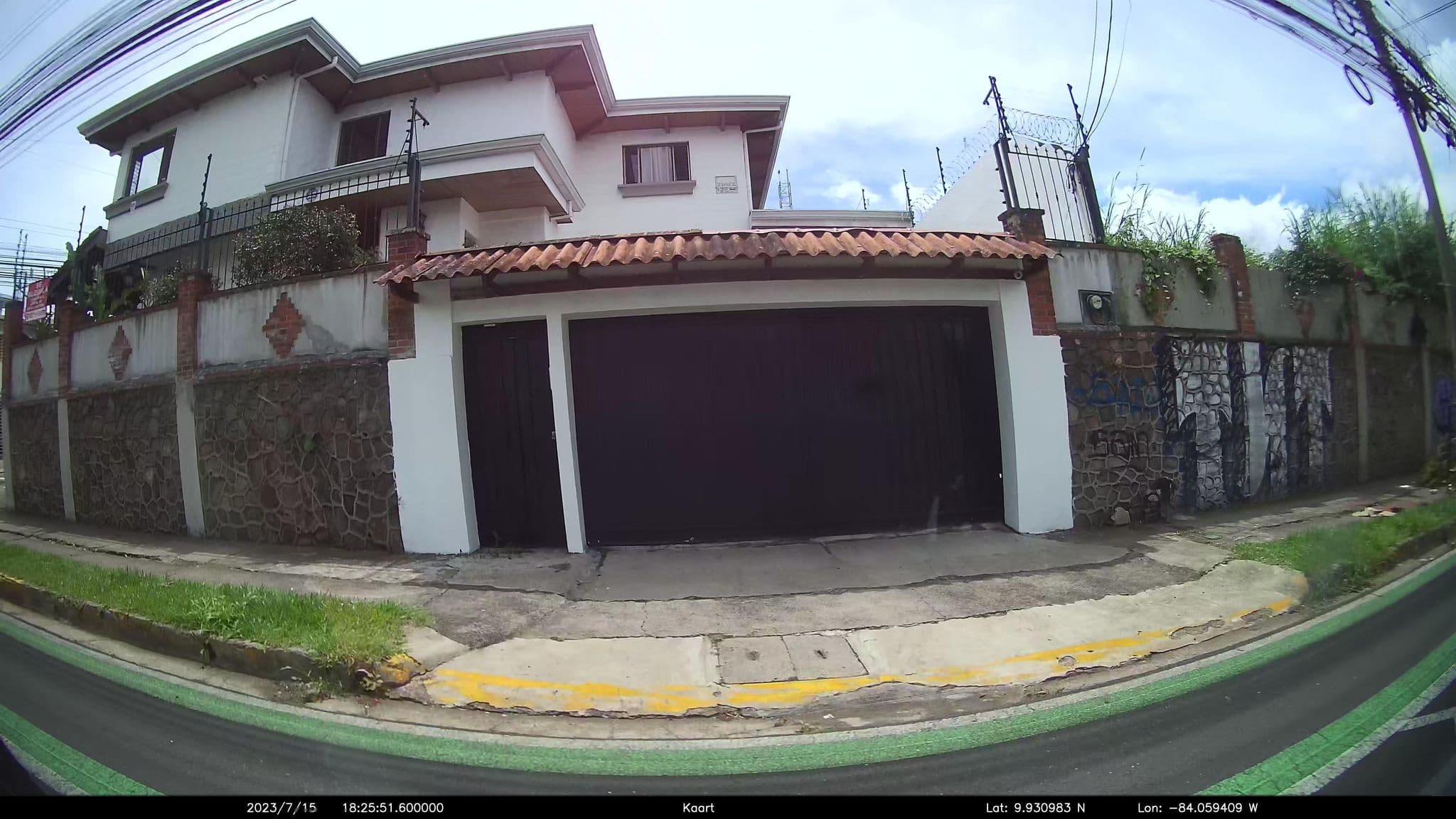 Street view near Hostel Boutique Collage, San Pedro — © kaart_2 (CC BY-SA · Mapillary)
