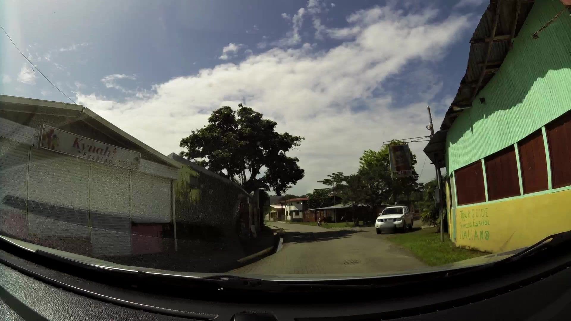 Street view near Cabinas Cahuita, Limón — © kaartcam (CC BY-SA · Mapillary)