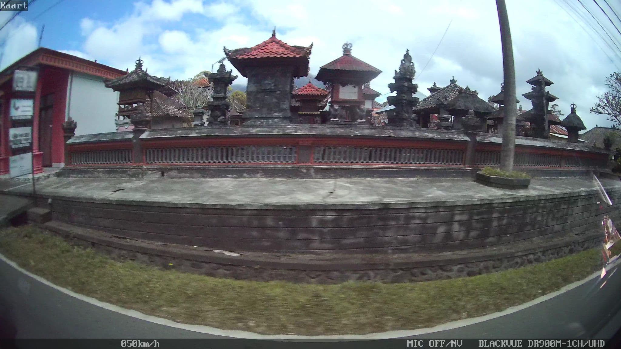 Street view near hotel nangun kerti, Munduk — © kaart_2 (CC BY-SA · Mapillary)