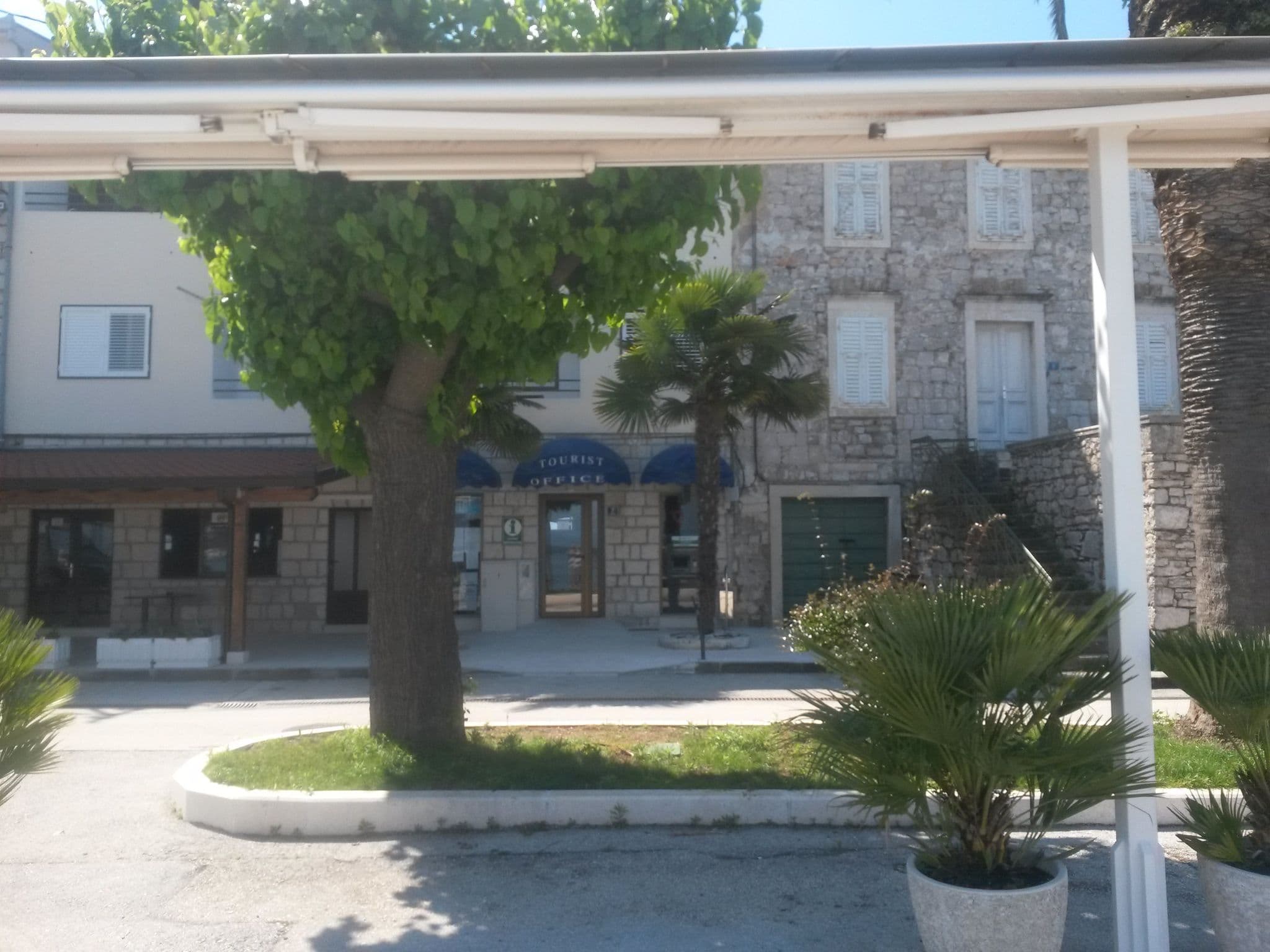 Street view near Guesthouse Aurora, Orebić — © sennewald63 (CC BY-SA · Mapillary)