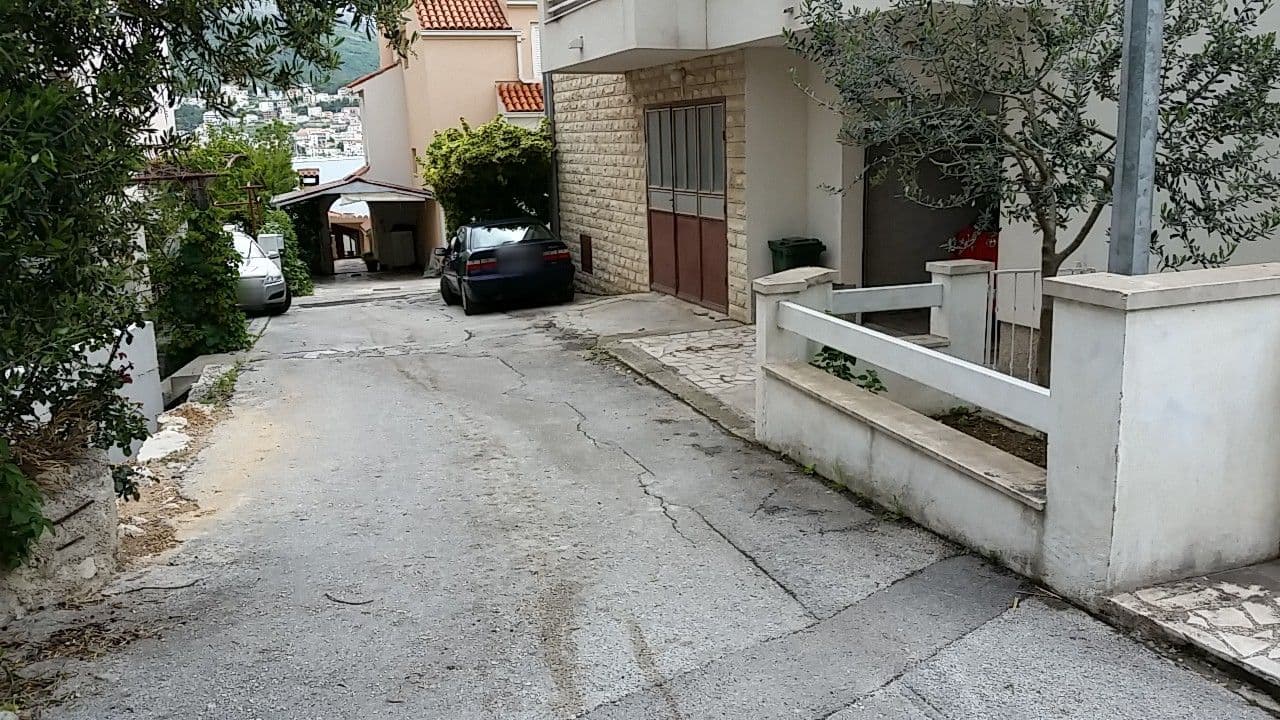 Street view near Apartment Vranjes, Stobreč — © gevau (CC BY-SA · Mapillary)