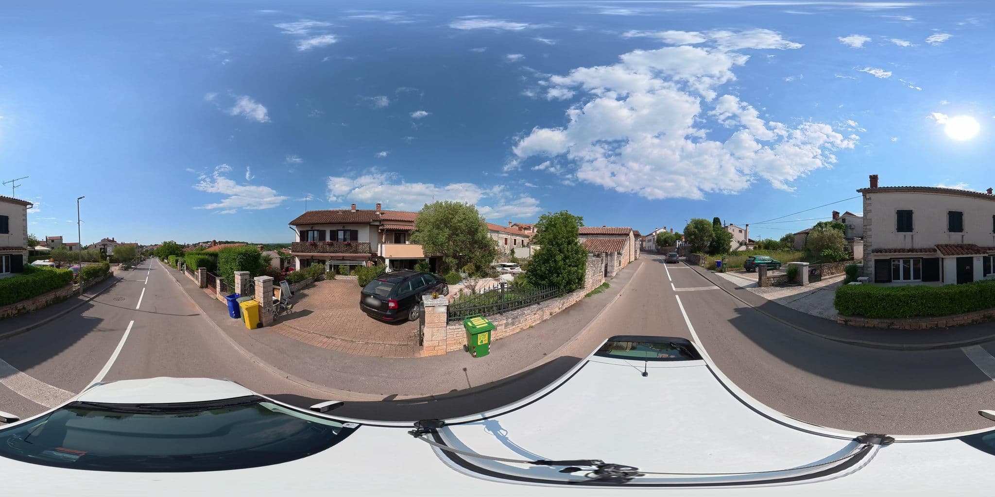 Street view near Juli's Place, Rovinjsko Selo — © osmplus_org (CC BY-SA · Mapillary)
