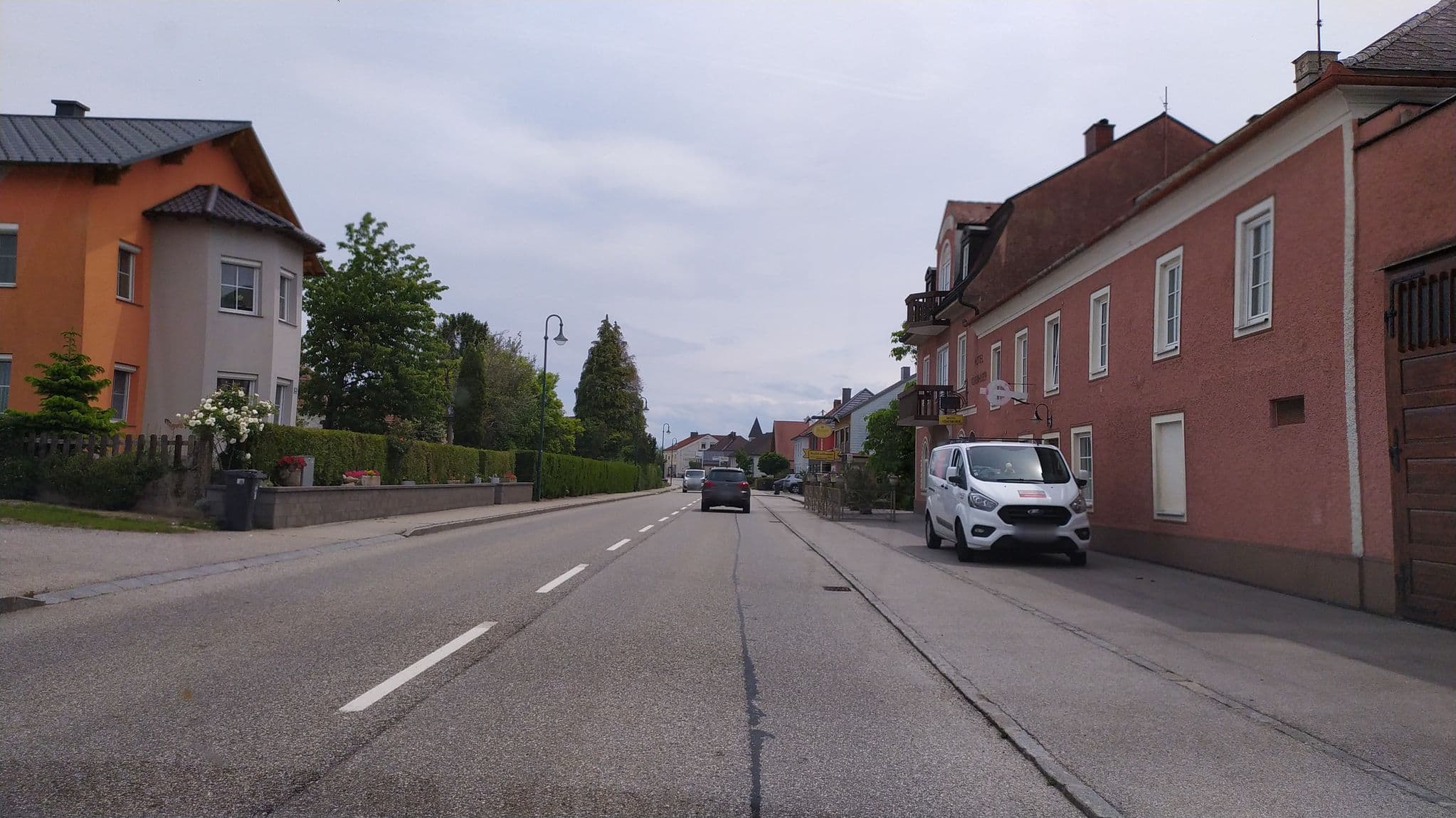 Street view near Vösenhuber, Wallsee — © suriv (CC BY-SA · Mapillary)