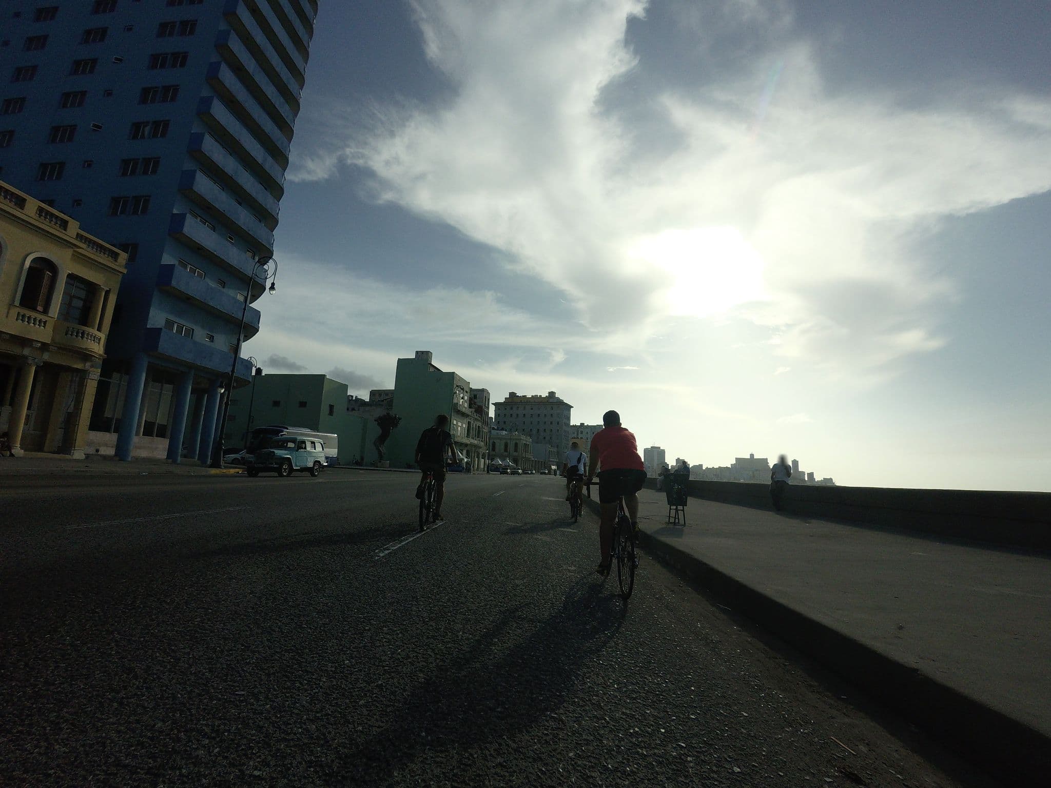 Street view near Casa de Rosa, Centro Habana
