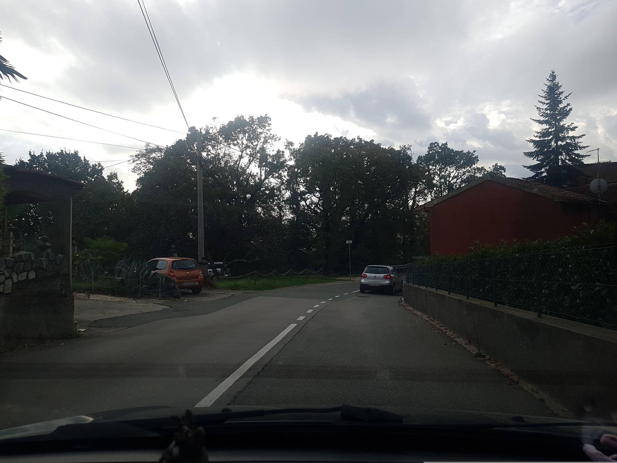 Street view near Apartman Marin, Pobri — © igorzo (CC BY-SA · Mapillary)