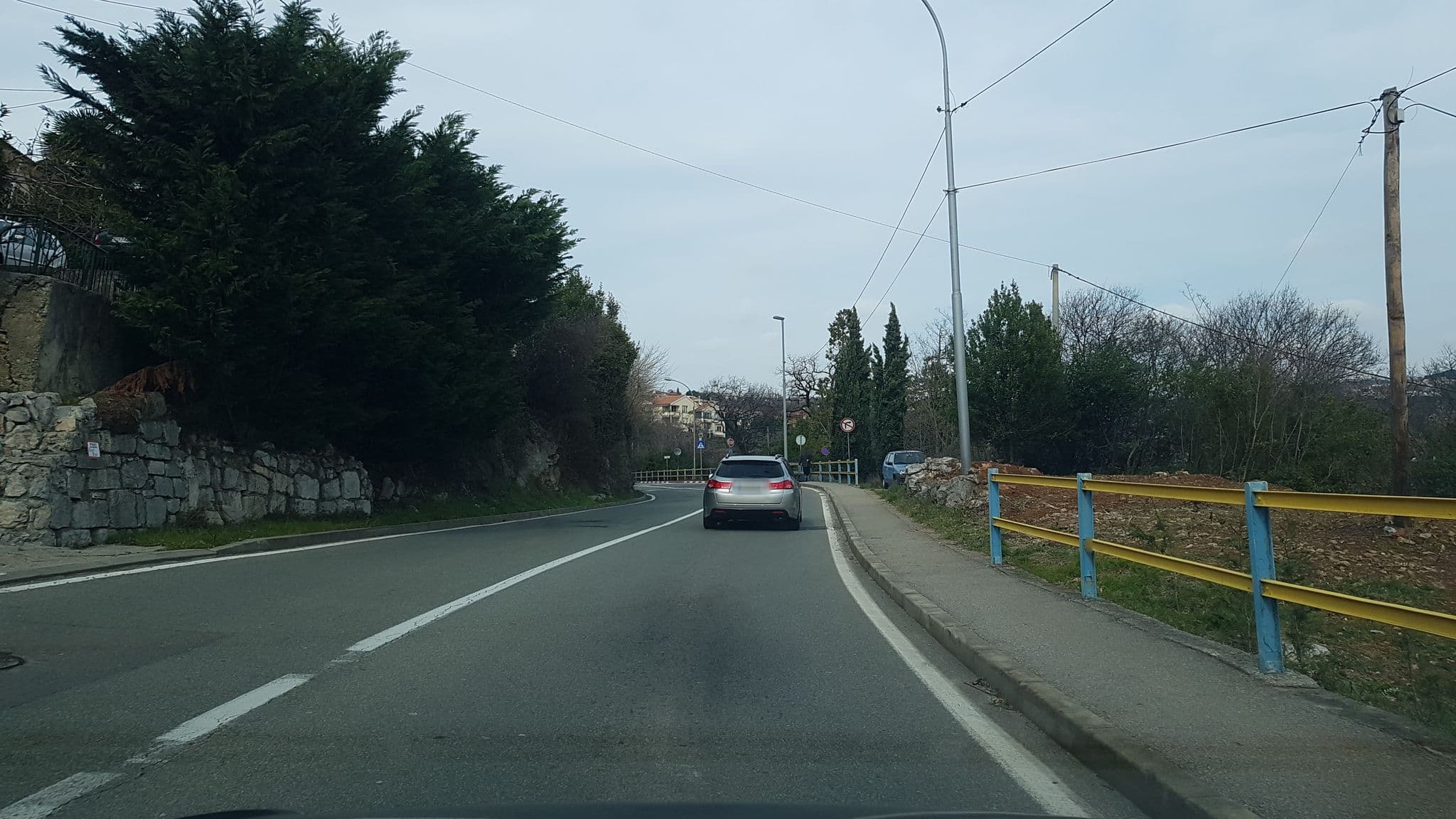 Street view near Apartment Zora, Pobri — © igorzo (CC BY-SA · Mapillary)