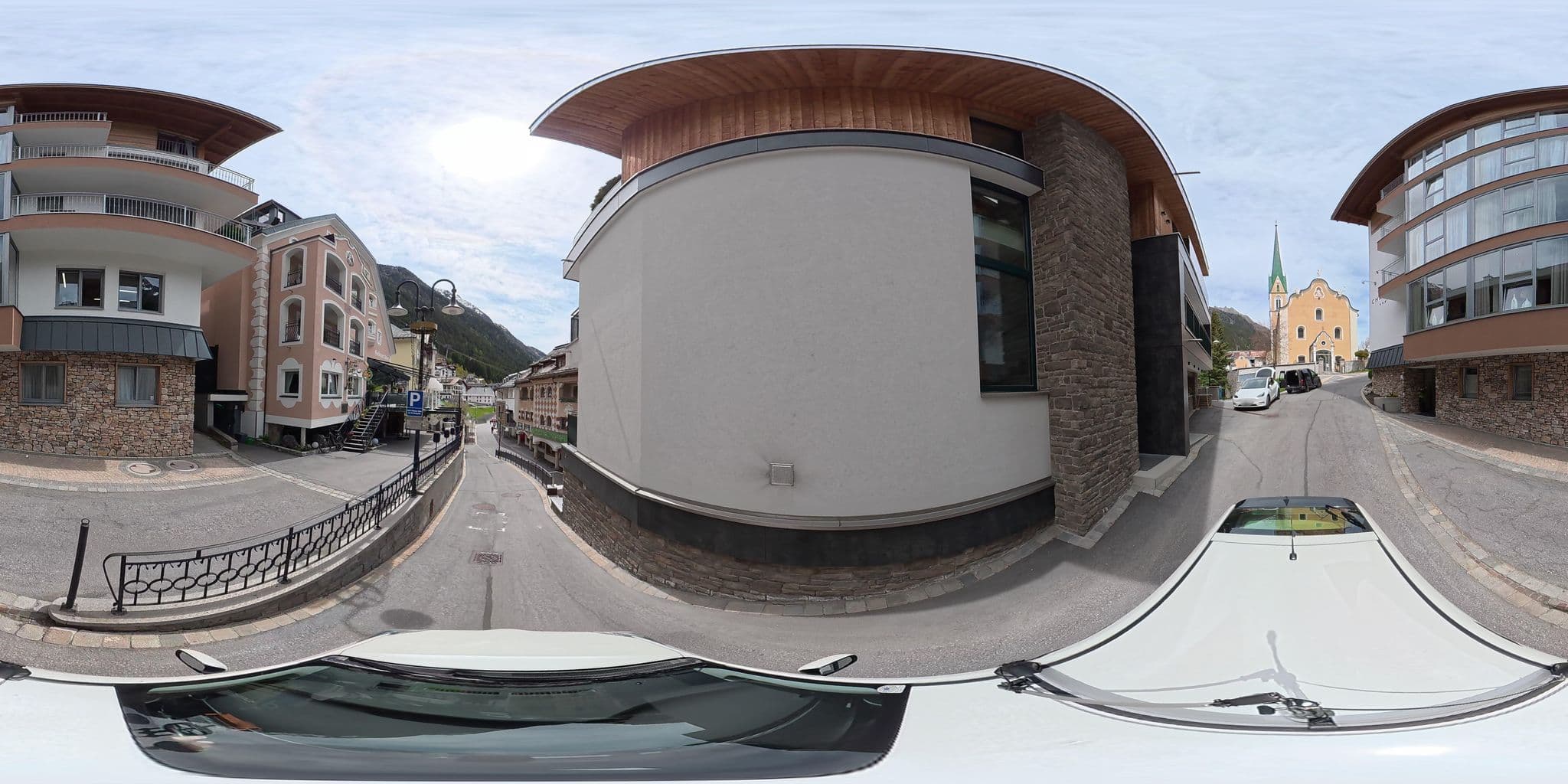 Street view near Goldener Adler, Ischgl — © osmplus_org (CC BY-SA · Mapillary)