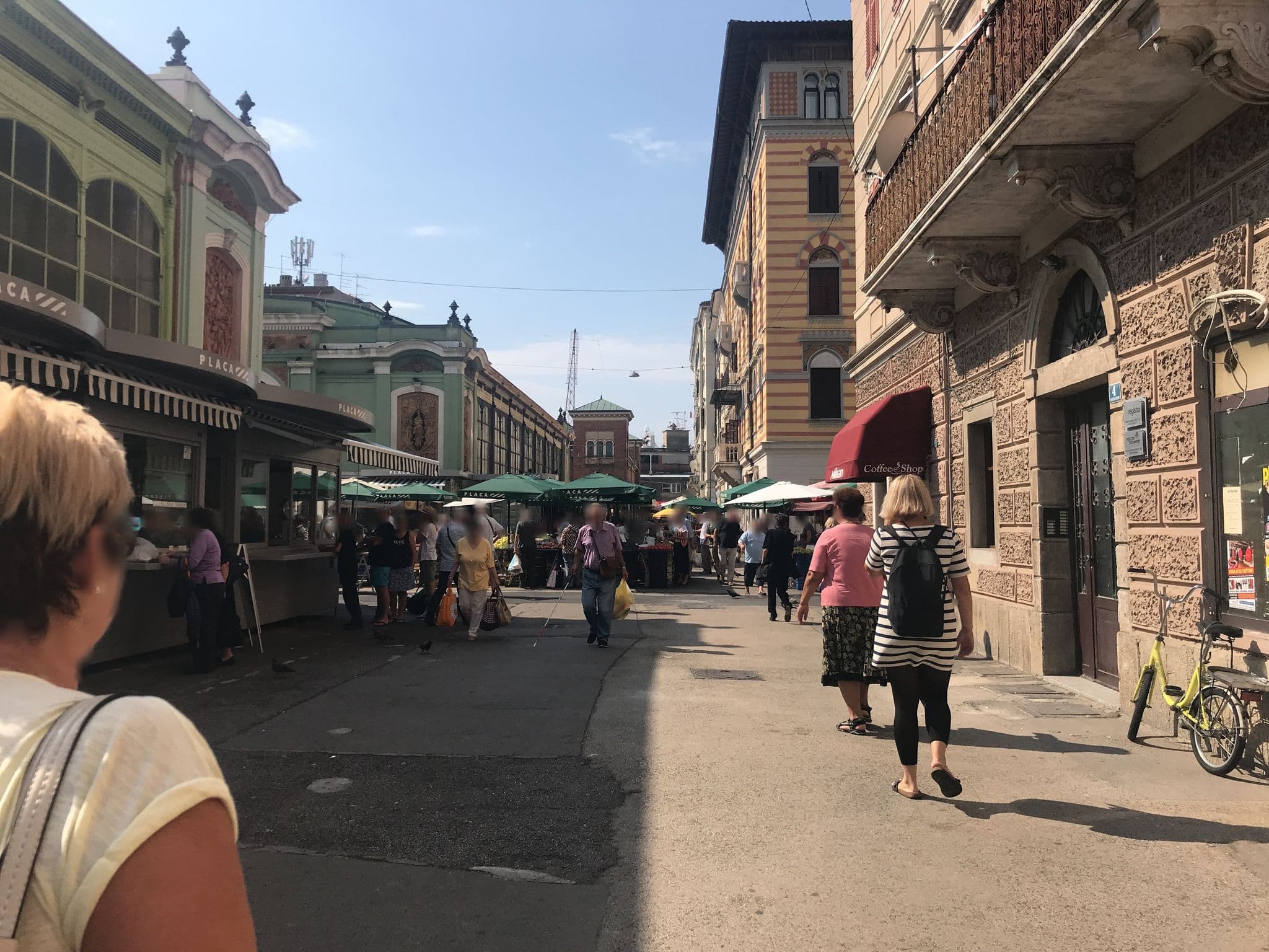 Street view near HAPPY HOLIDAY d. o. o., Rijeka — © ziwei (CC BY-SA · Mapillary)