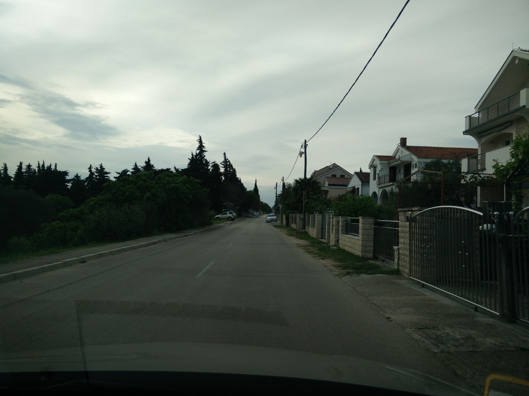 Street view near Be-Bu-Mar Apartments, Sveti Filip i Jakov — © hbogner (CC BY-SA · Mapillary)