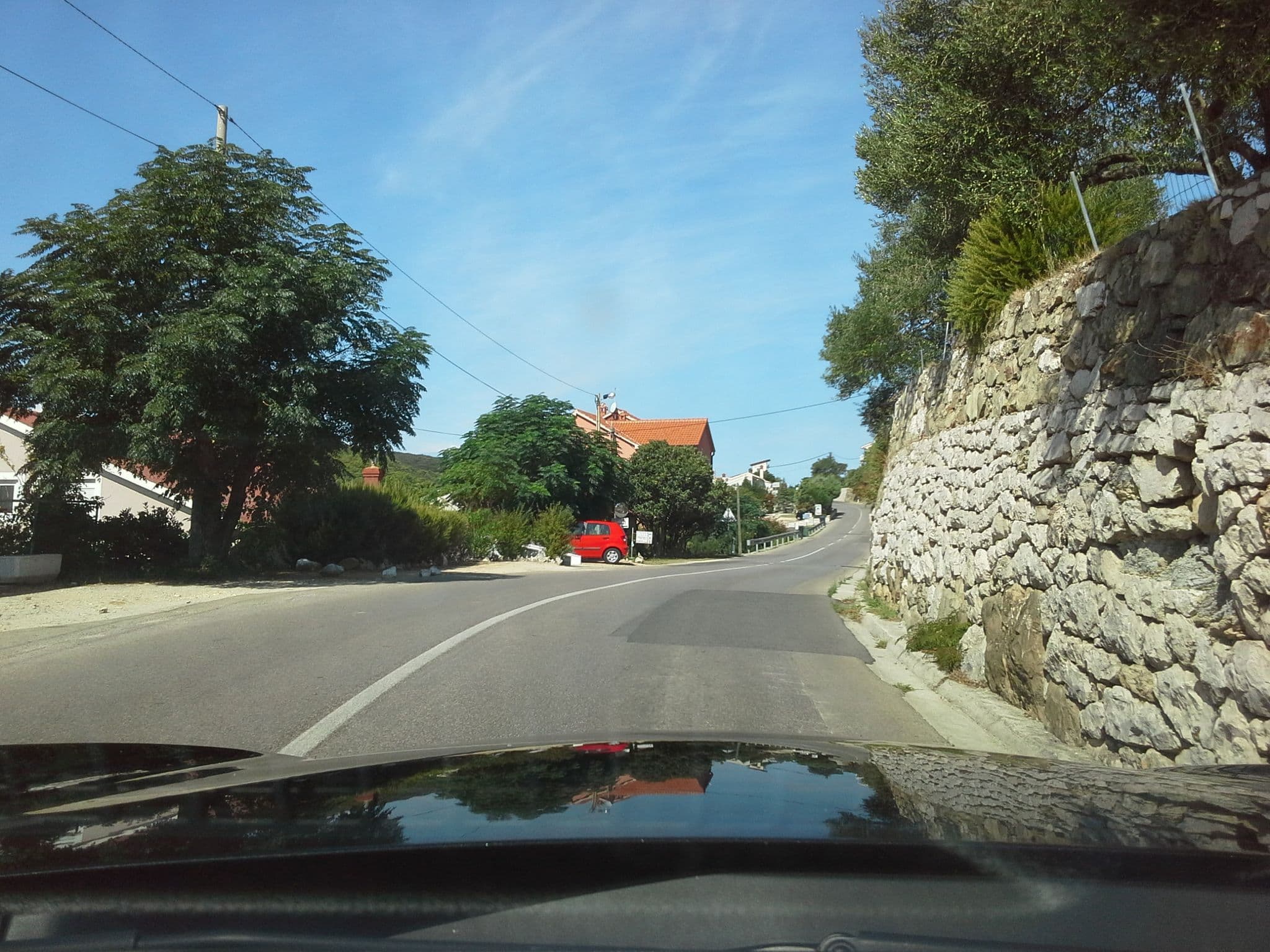 Street view near Apartments Neda, Kampor — © klypern (CC BY-SA · Mapillary)
