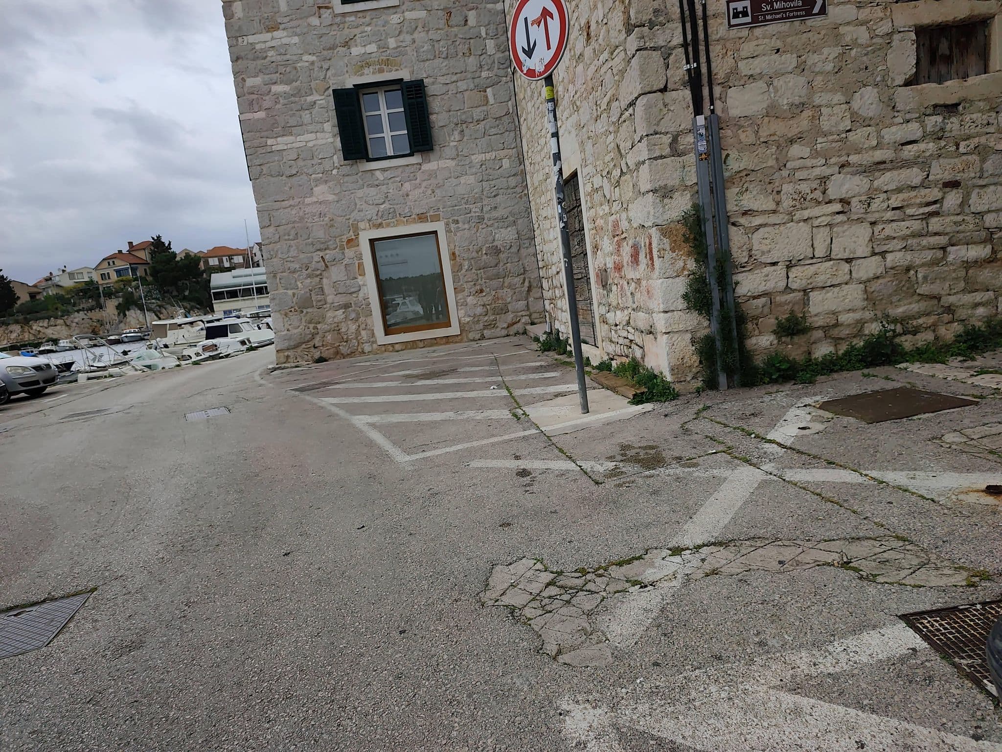 Street view near Holiday home Fischerhaus, Šibenik — © Duro (CC BY-SA · Mapillary)