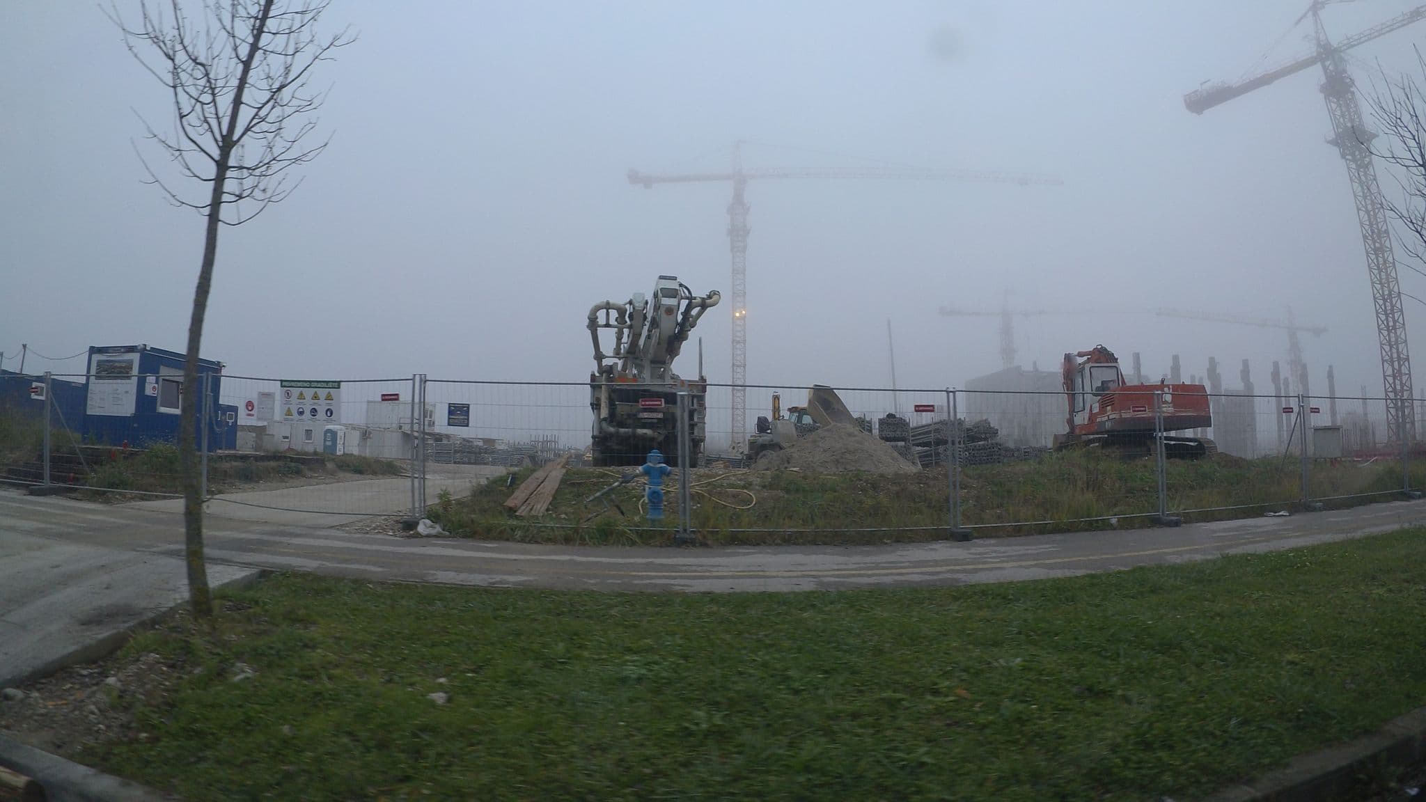 Street view near Pullman Zagreb, Buzin — © hbogner (CC BY-SA · Mapillary)