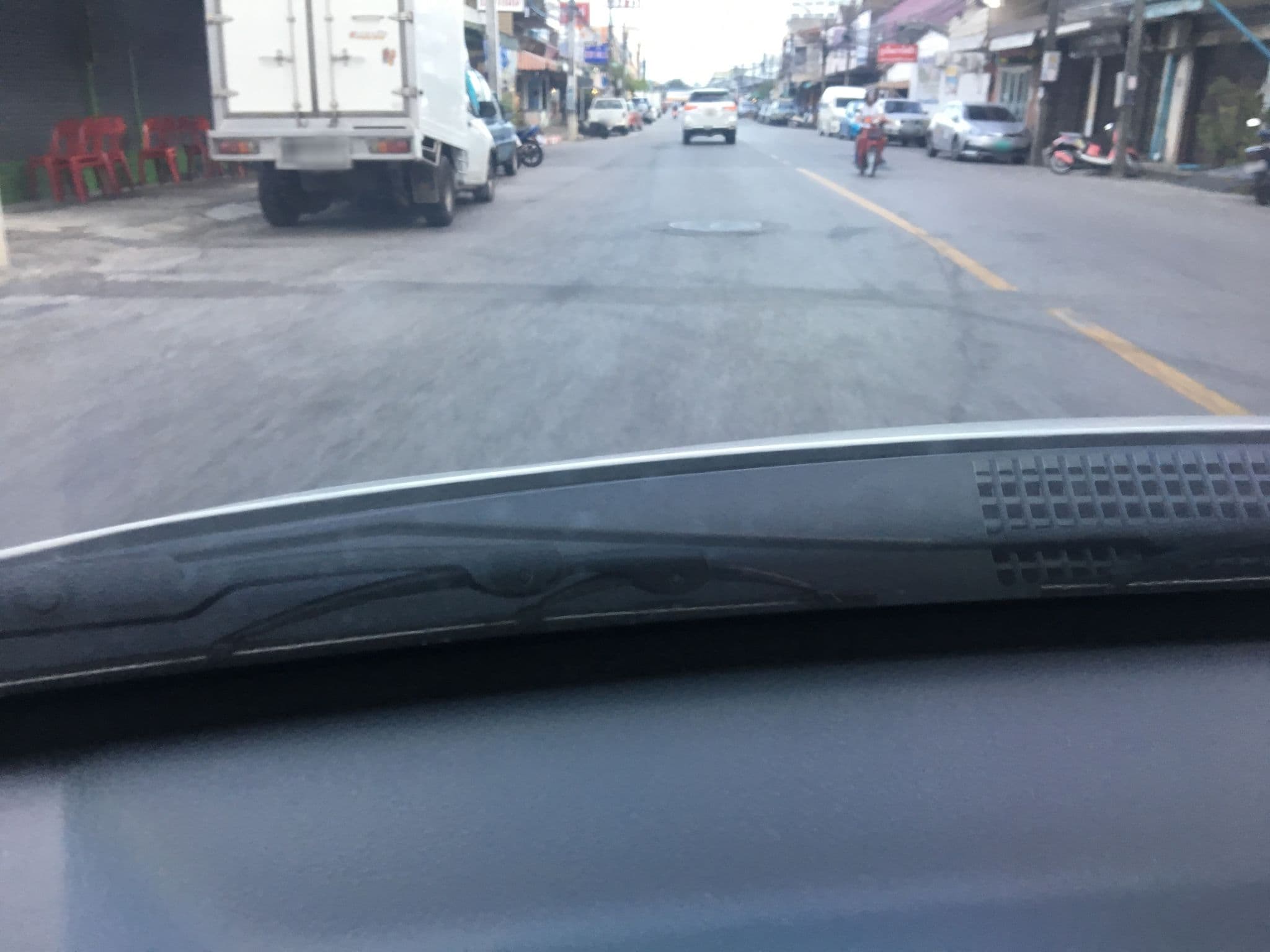 Street view near 1720 รอยัล ภูเก็ต ซิตี้, Ban Talat Yai — © pik (CC BY-SA · Mapillary)