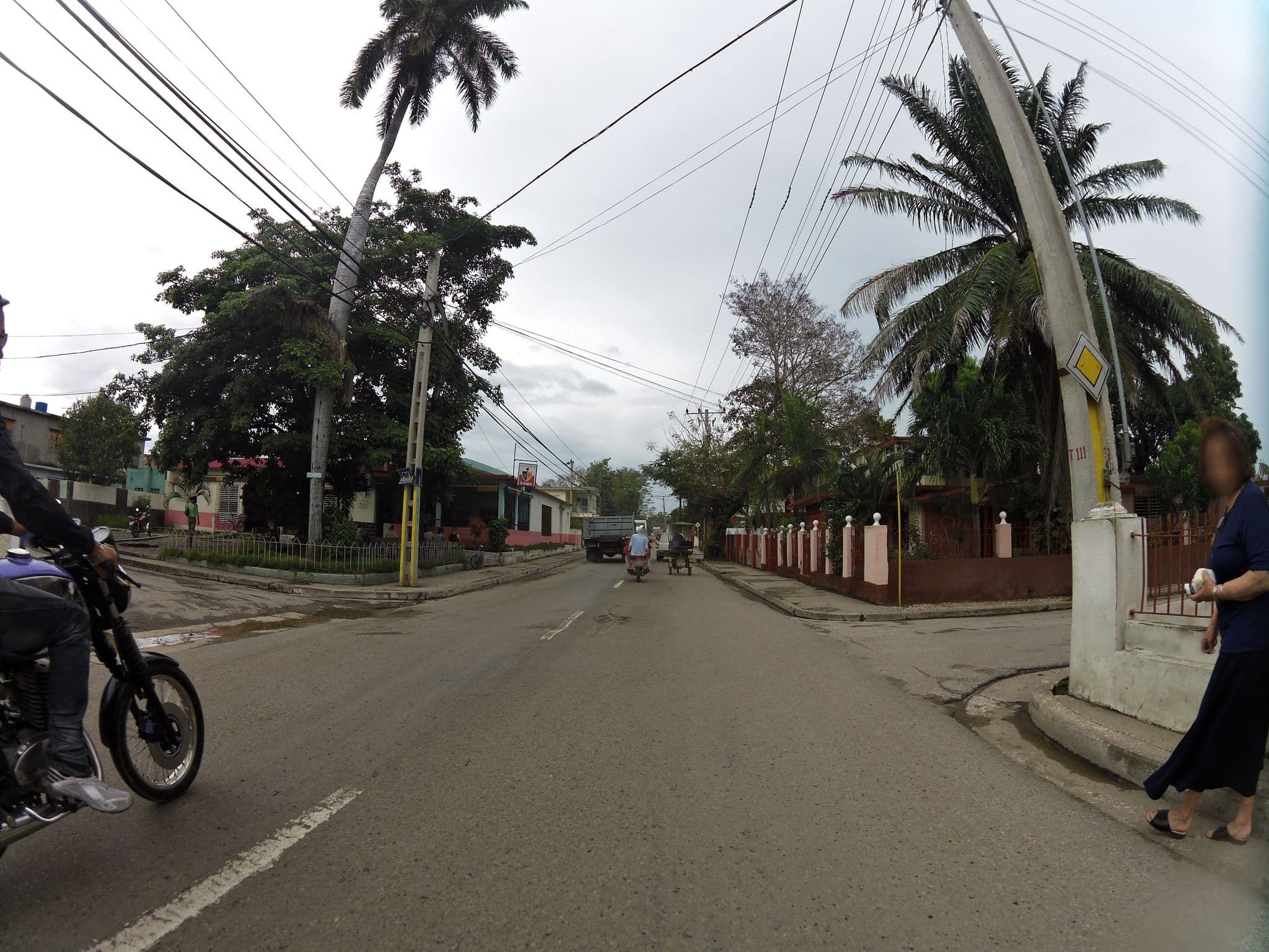 Street view near Pilar tunas ***, Las Tunas — © mronewheeldrive (CC BY-SA · Mapillary)