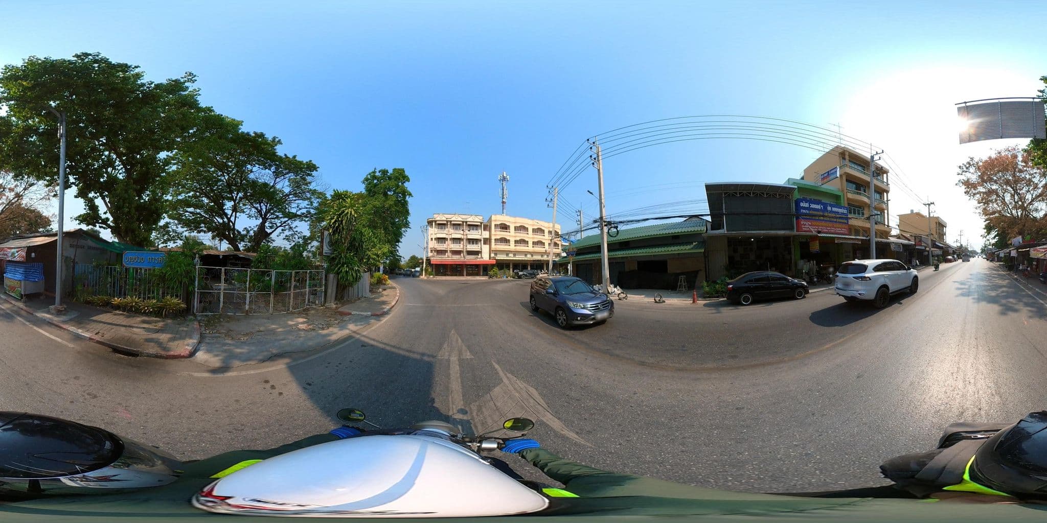 Street view near โรงแรม เทรนดี้, Nakhon Pathom — © NAKHONPATHOM_CITY_STREET_VIEW (CC BY-SA · Mapillary)