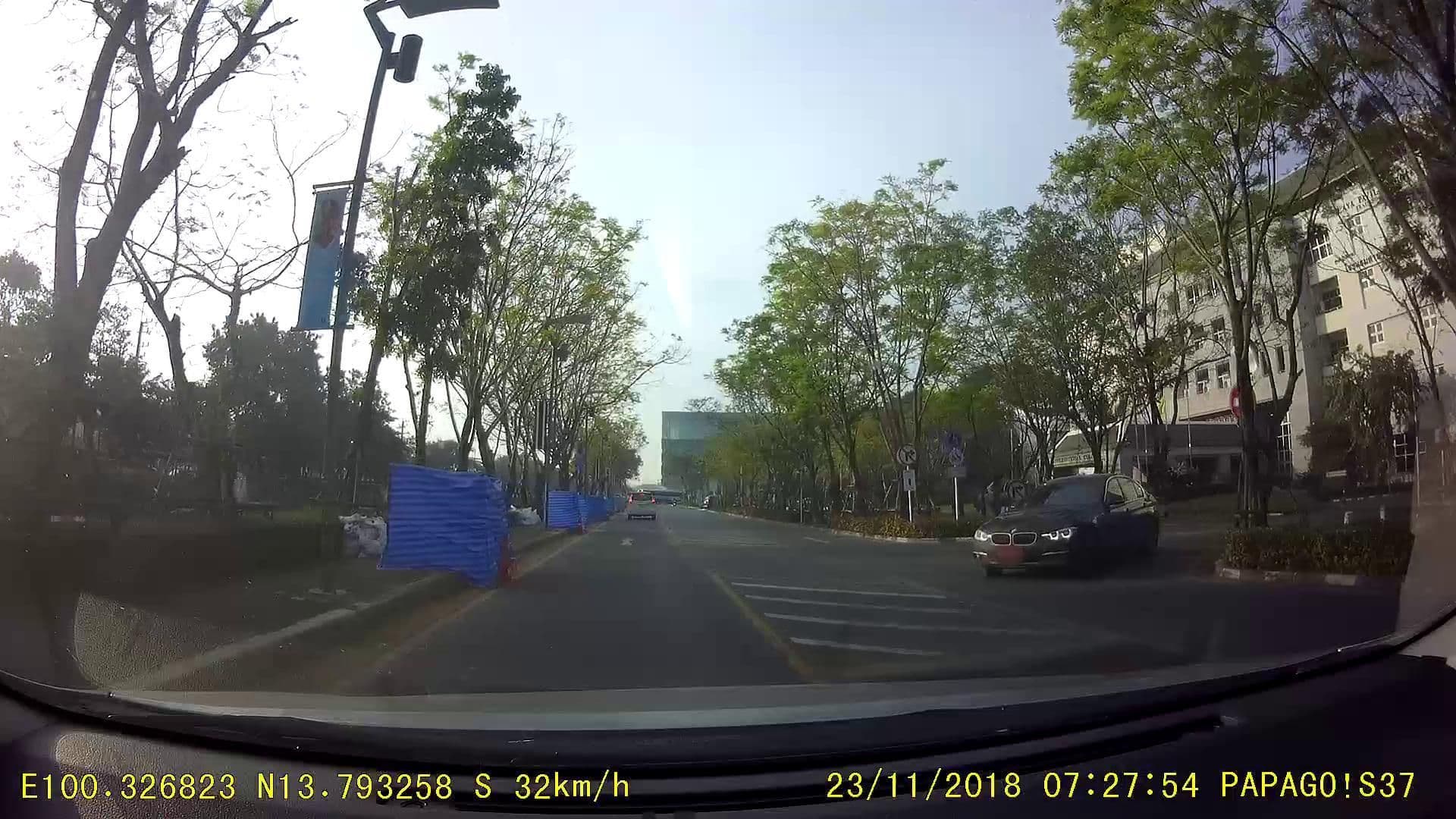 Street view near SPH Lobby 6th Floor, Thawi Watthana — © rusmanoon (CC BY-SA · Mapillary)