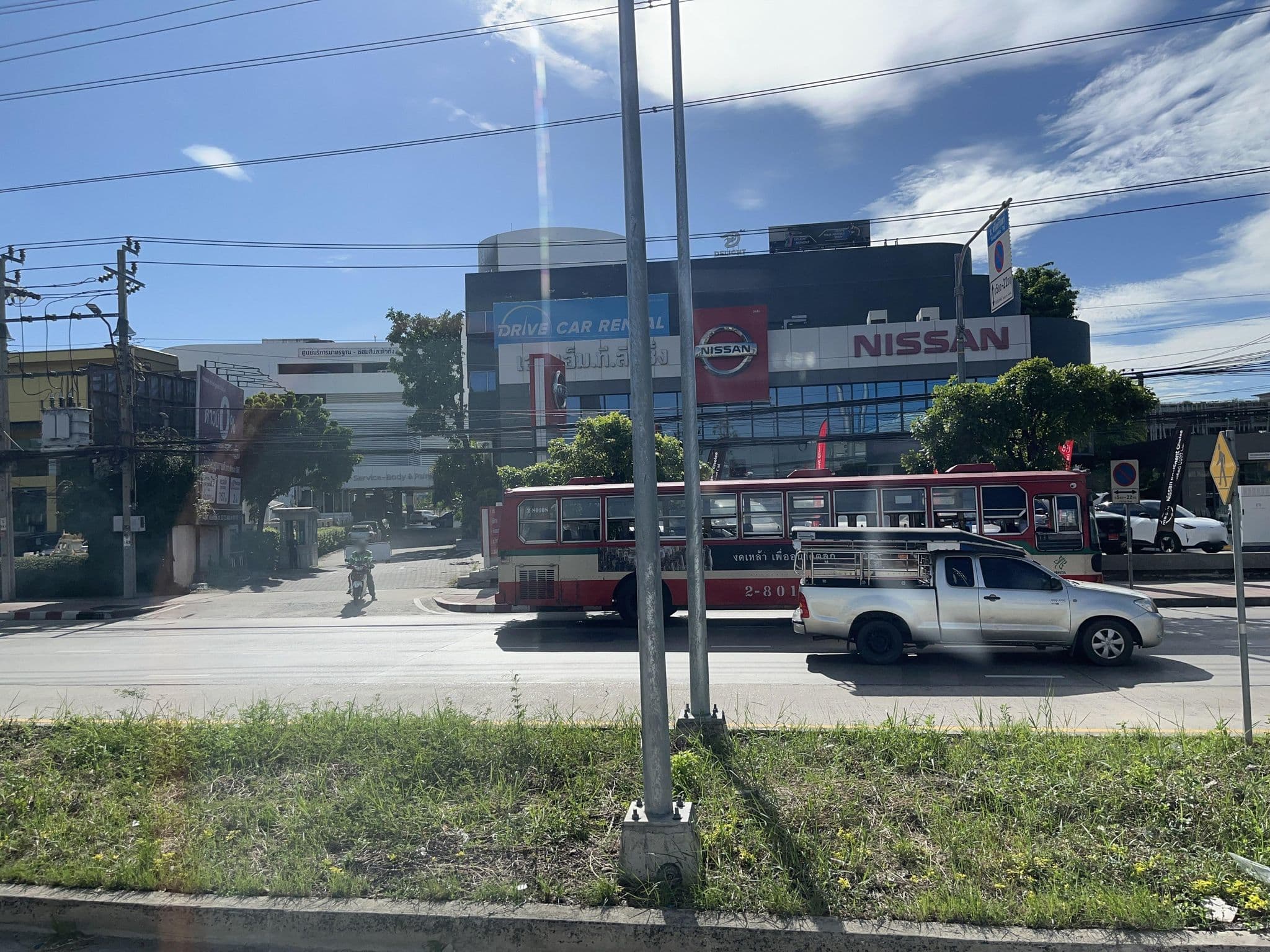 Street view near Pimalai Resort & Spa, Suan Luang — © DriveWithHoang (CC BY-SA · Mapillary)