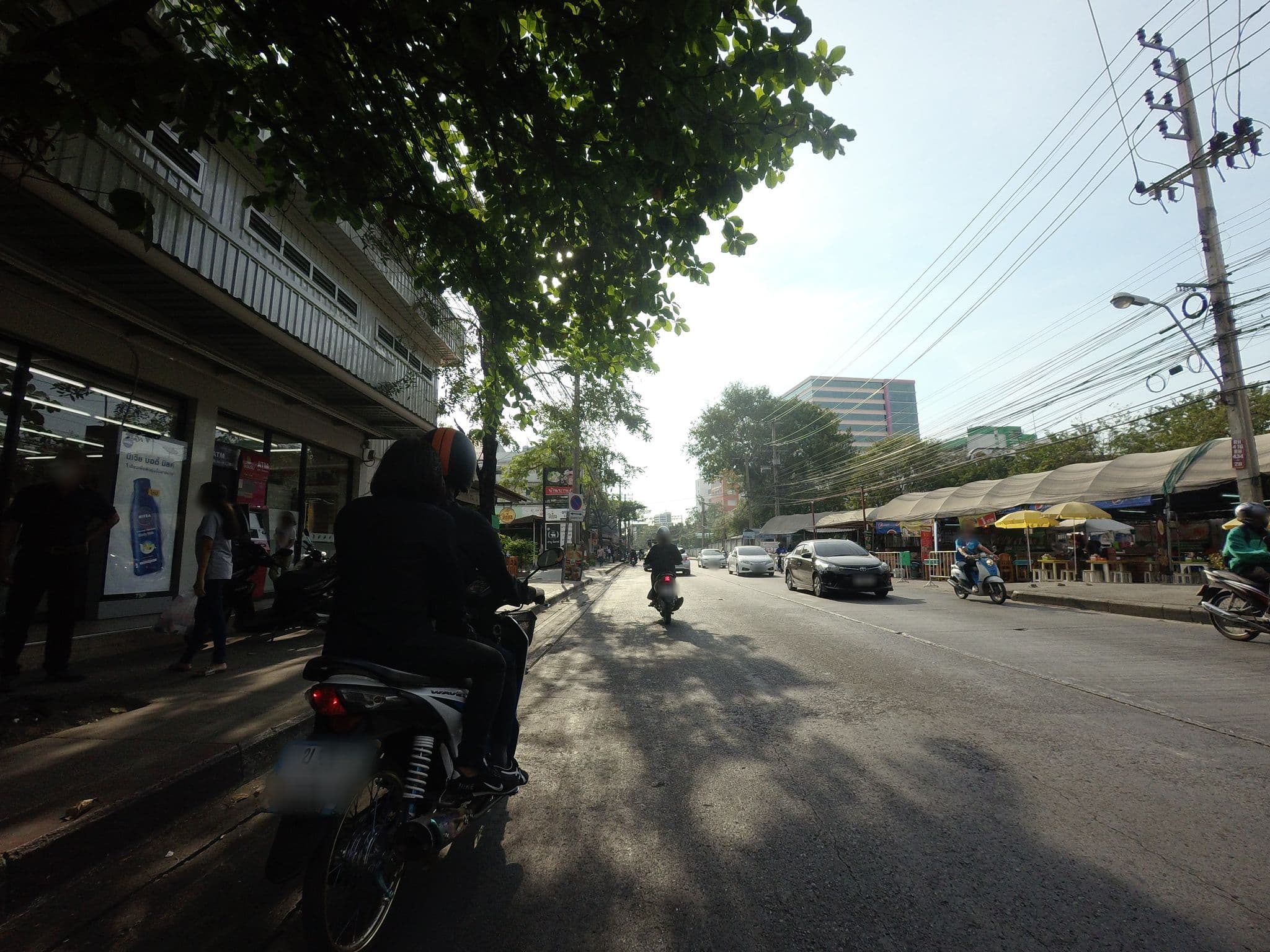 Street view near 817, Ban Khlong Sakae — © mishari (CC BY-SA · Mapillary)