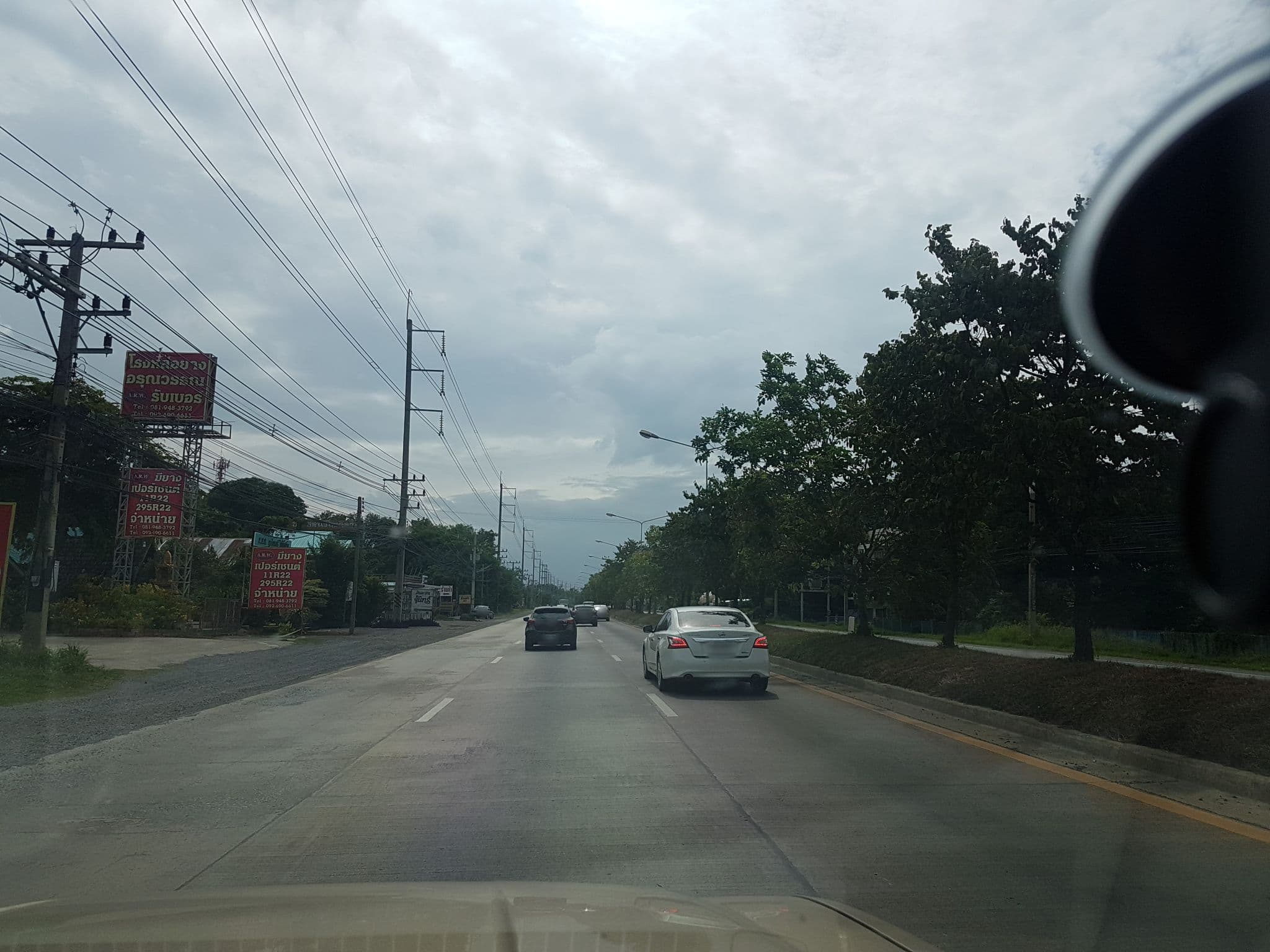 Street view near Aromdee Resort(อารมณ์ดี รีสอร์ท), Phra Phutthabat — © jetman11 (CC BY-SA · Mapillary)