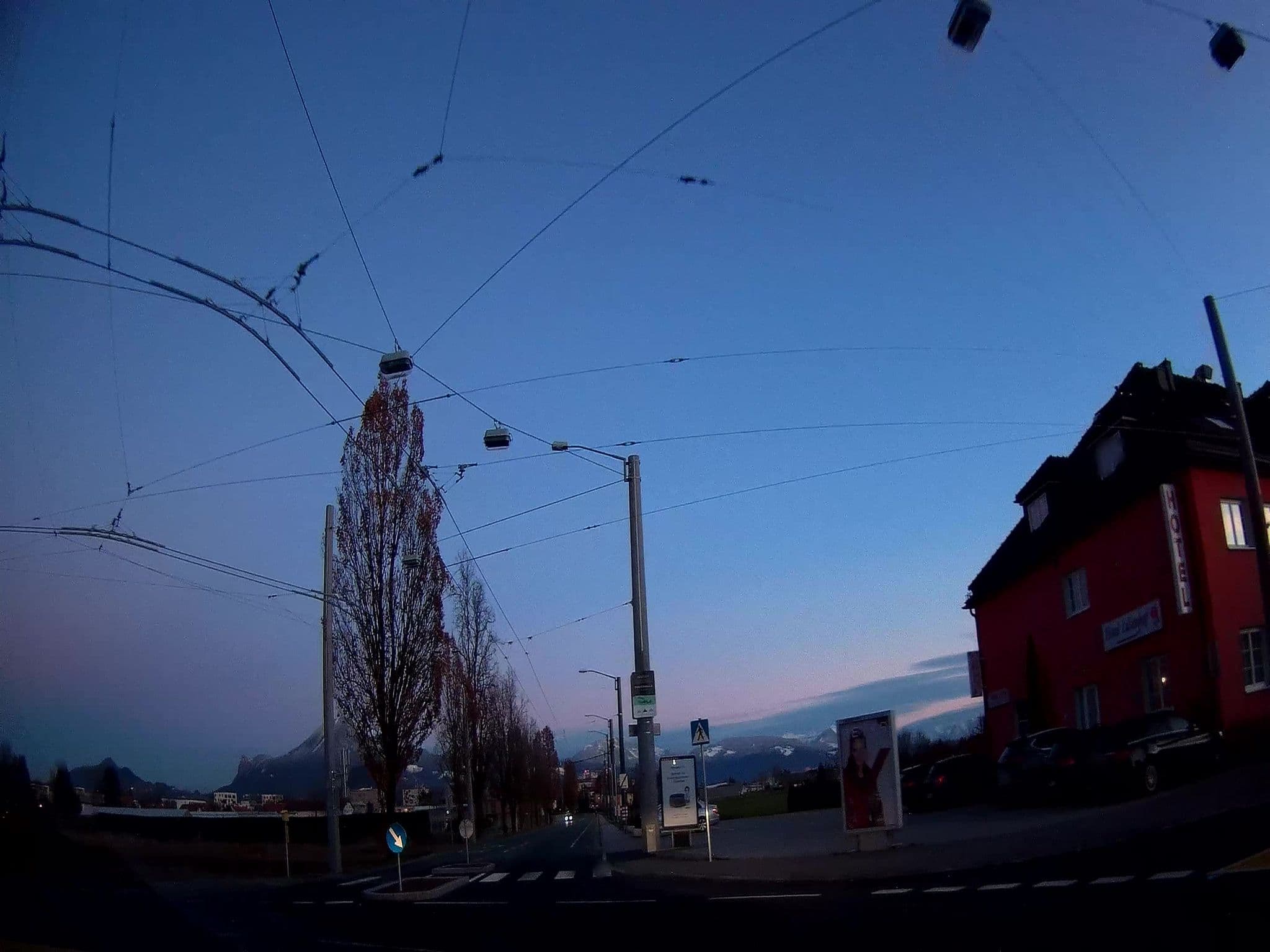 Street view near Lilienhof, Siezenheim — © fuchserl (CC BY-SA · Mapillary)
