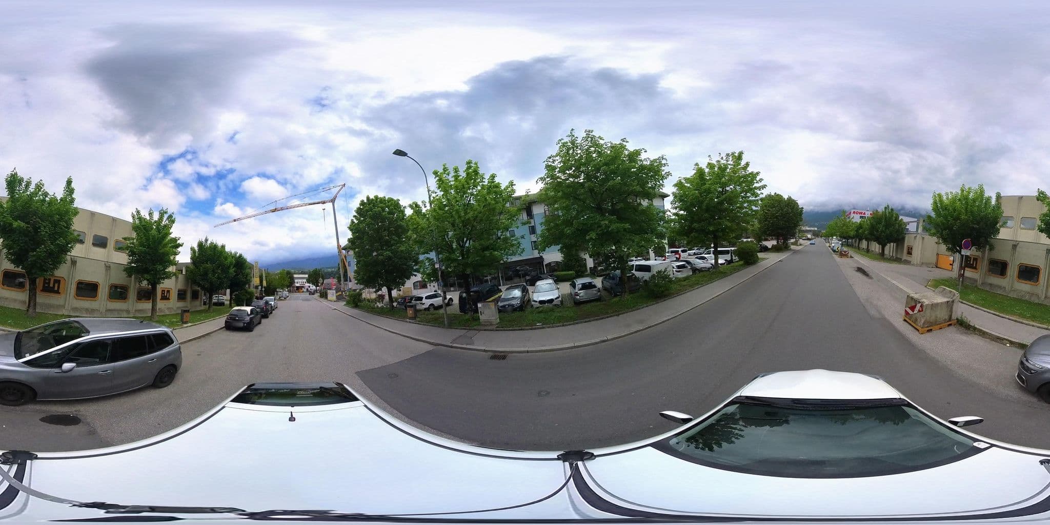 Street view near Alphotel, Pradl — © osmplus_org (CC BY-SA · Mapillary)