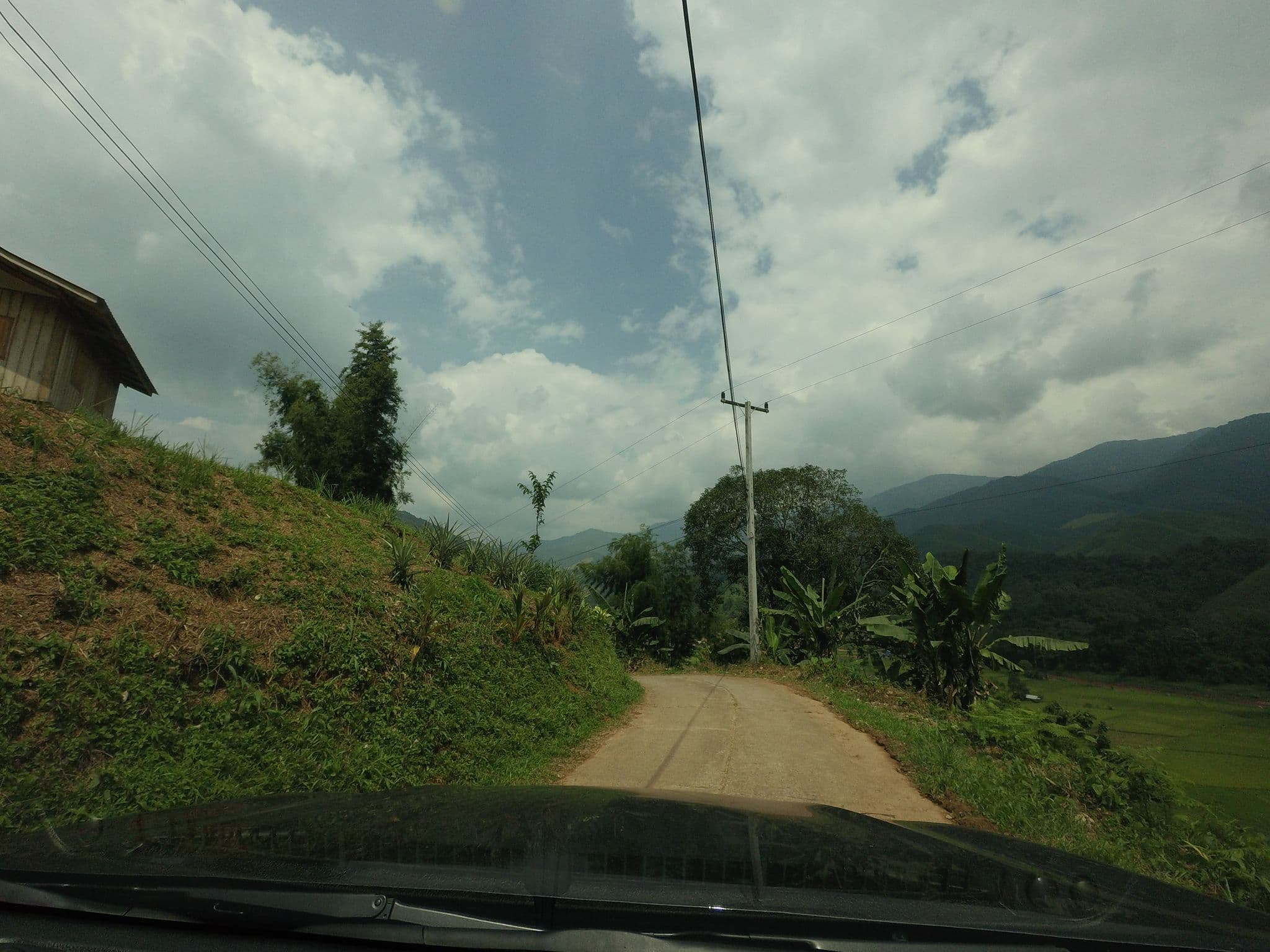 Street view near บ้านสะปัน ลานนา, Ban Thung Klang — © mishari (CC BY-SA · Mapillary)