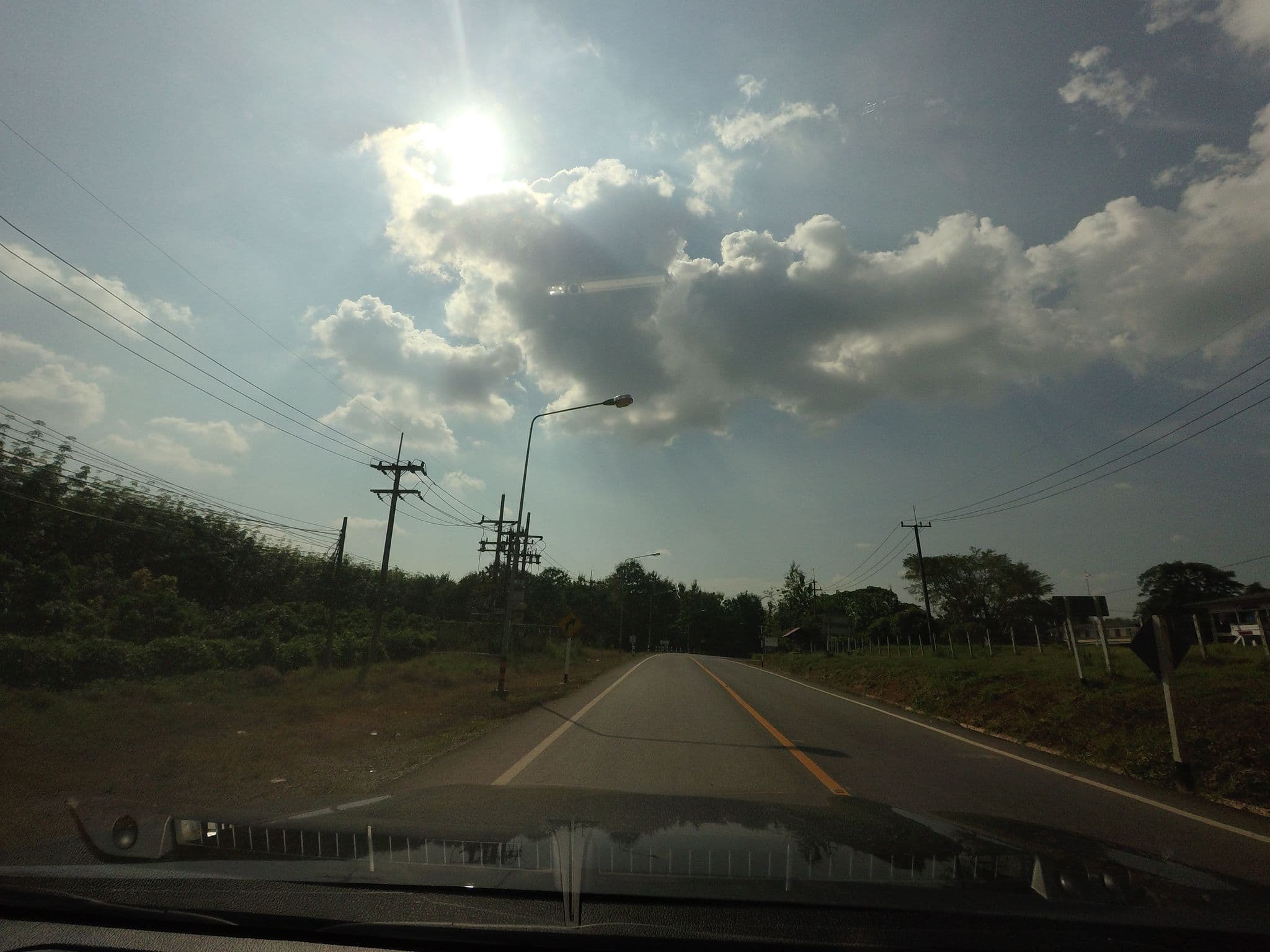 Street view near ห้องพักตำรวจ สภอ.อวน, Ban Thung Klang — © mishari (CC BY-SA · Mapillary)
