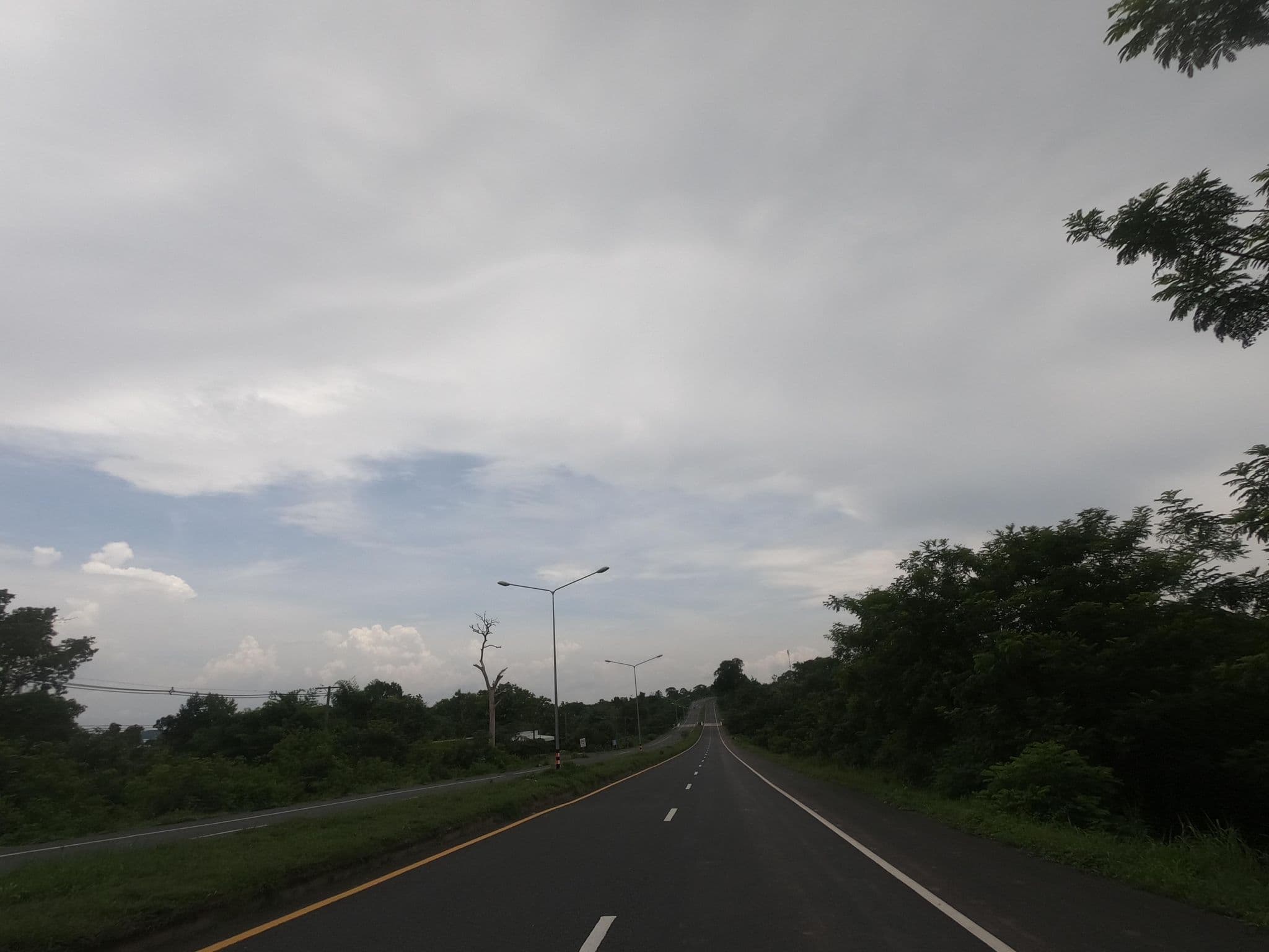 Street view near เรือนลานจันทร์ผา5-1, Phibun Mangsahan — © sisaket (CC BY-SA · Mapillary)